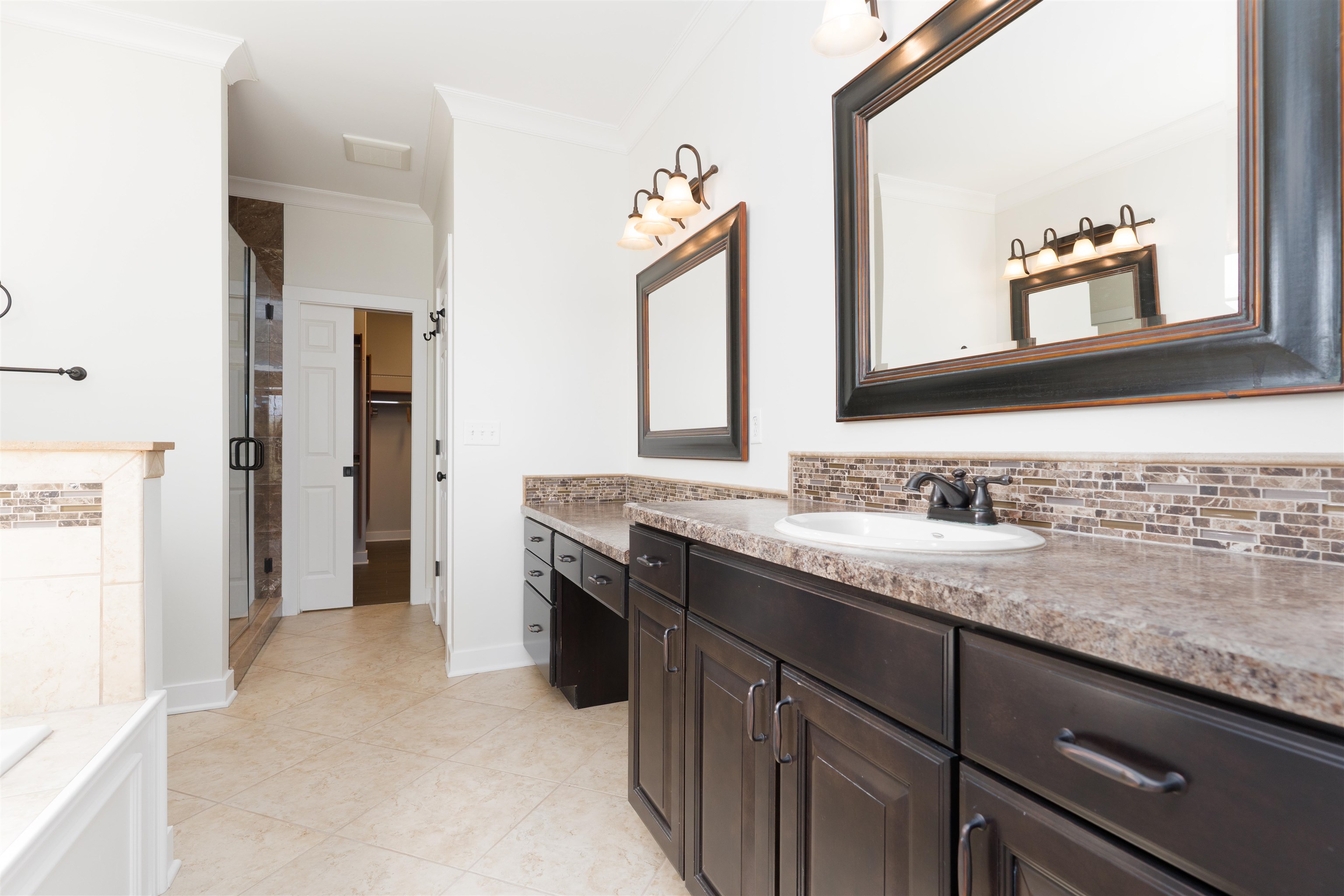 3107 Forest Edge Cove, Owensboro, Kentucky 42303, 3 Bedrooms Bedrooms, ,3 BathroomsBathrooms,Single Family Residence,For Sale,Forest Edge Cove,91912