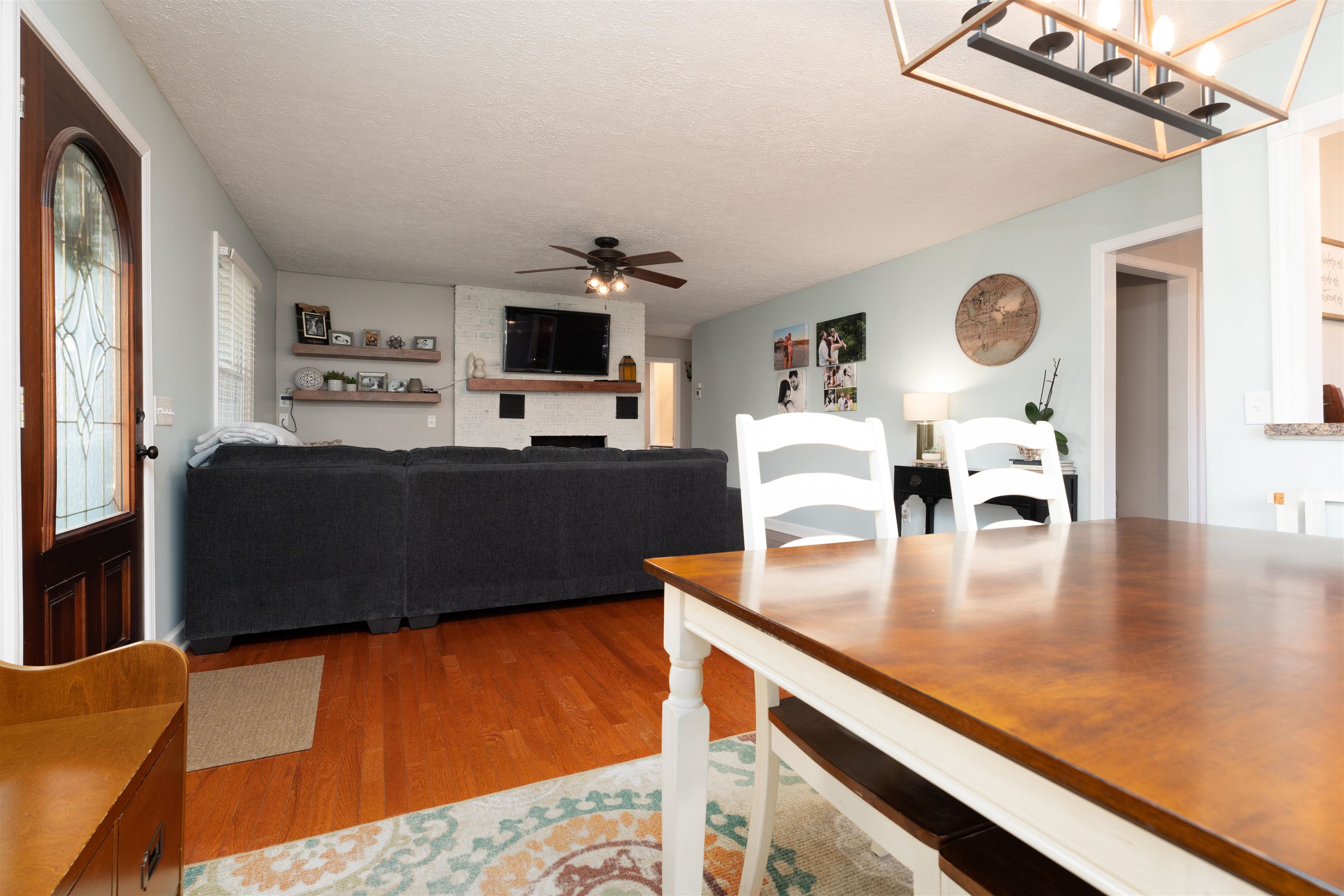 9187 Short Station Road, Owensboro, Kentucky 42366, 4 Bedrooms Bedrooms, ,2 BathroomsBathrooms,Single Family Residence,For Sale,Short Station Road,91913