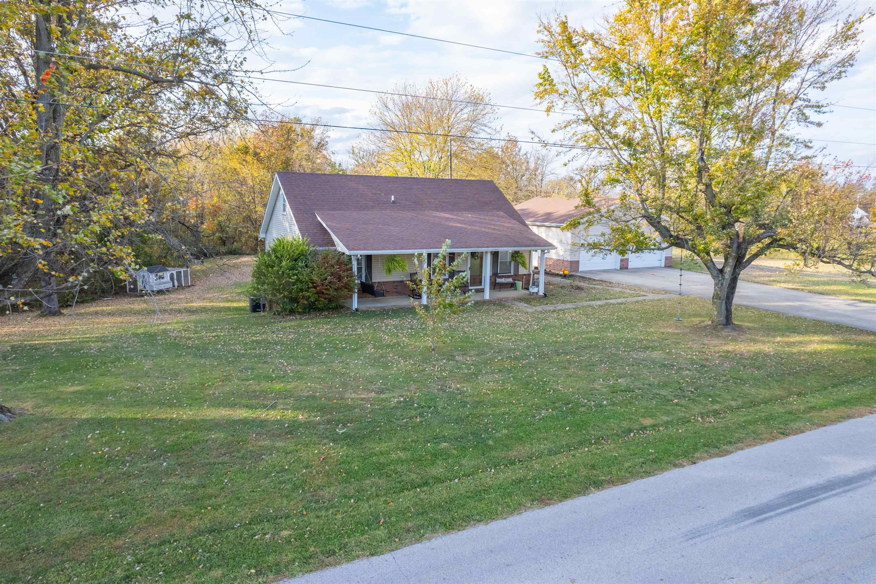 9187 Short Station Road, Owensboro, Kentucky 42366, 4 Bedrooms Bedrooms, ,2 BathroomsBathrooms,Single Family Residence,For Sale,Short Station Road,91913