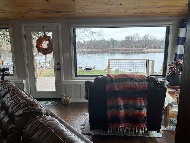 1011 Peninsula Court, Maceo, Kentucky 42355, 2 Bedrooms Bedrooms, ,2 BathroomsBathrooms,Single Family Residence,For Sale,Peninsula Court,91916