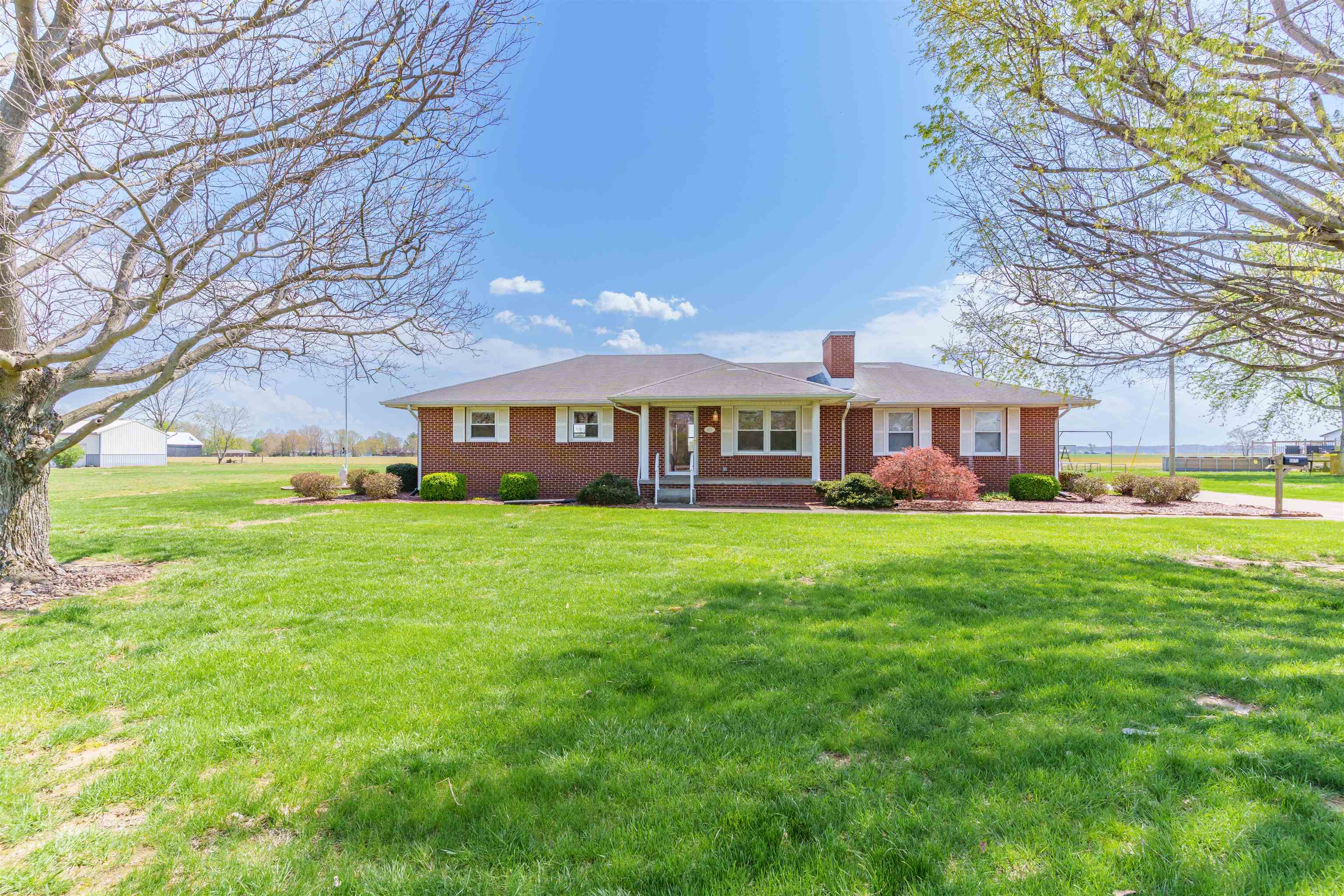 6872 Highway 56, Owensboro, Kentucky 42301-9511, 3 Bedrooms Bedrooms, ,1 BathroomBathrooms,Single Family Residence,For Sale,Highway 56,91923
