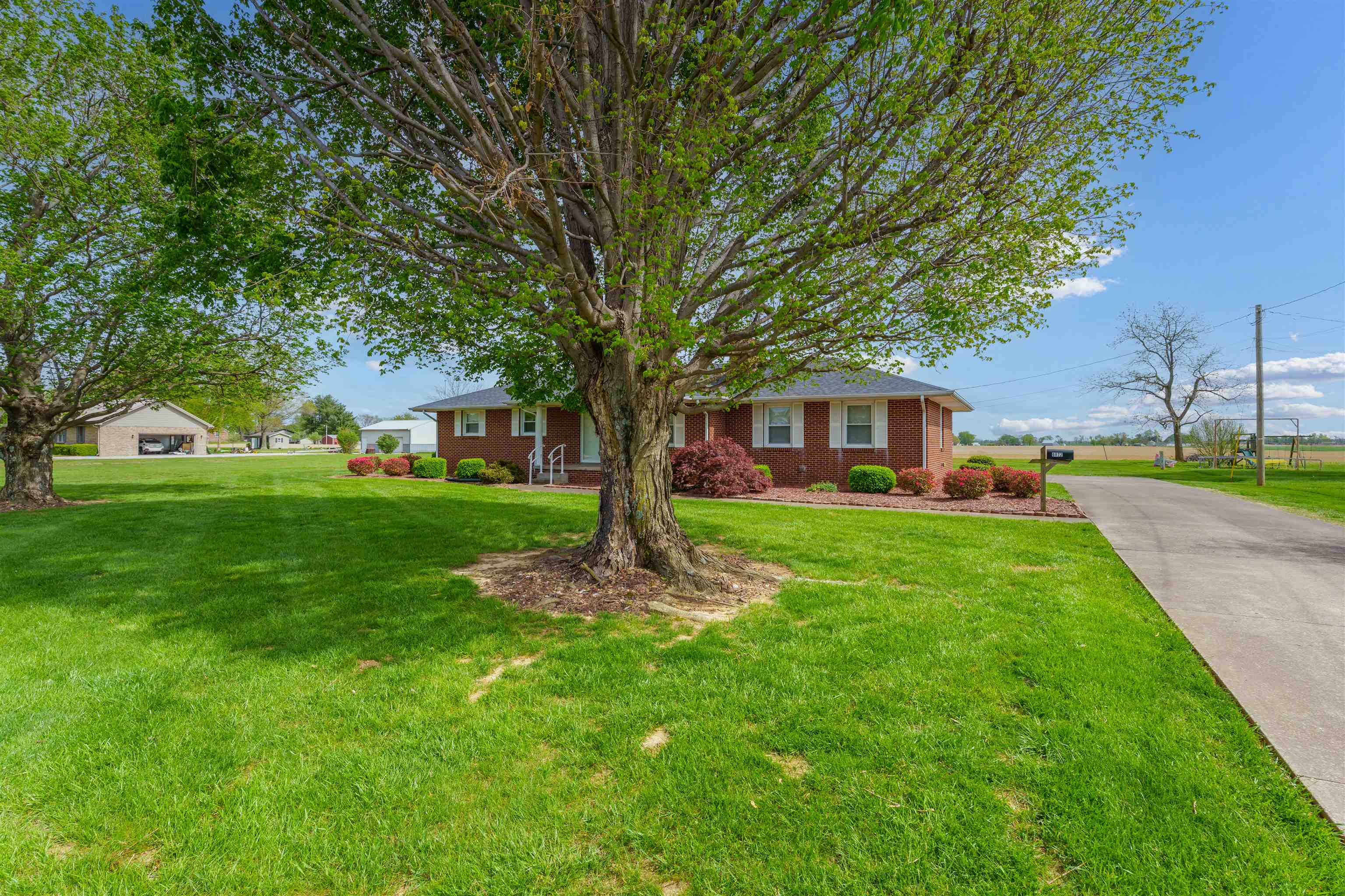 6872 Highway 56, Owensboro, Kentucky 42301-9511, 3 Bedrooms Bedrooms, ,1 BathroomBathrooms,Single Family Residence,For Sale,Highway 56,91923
