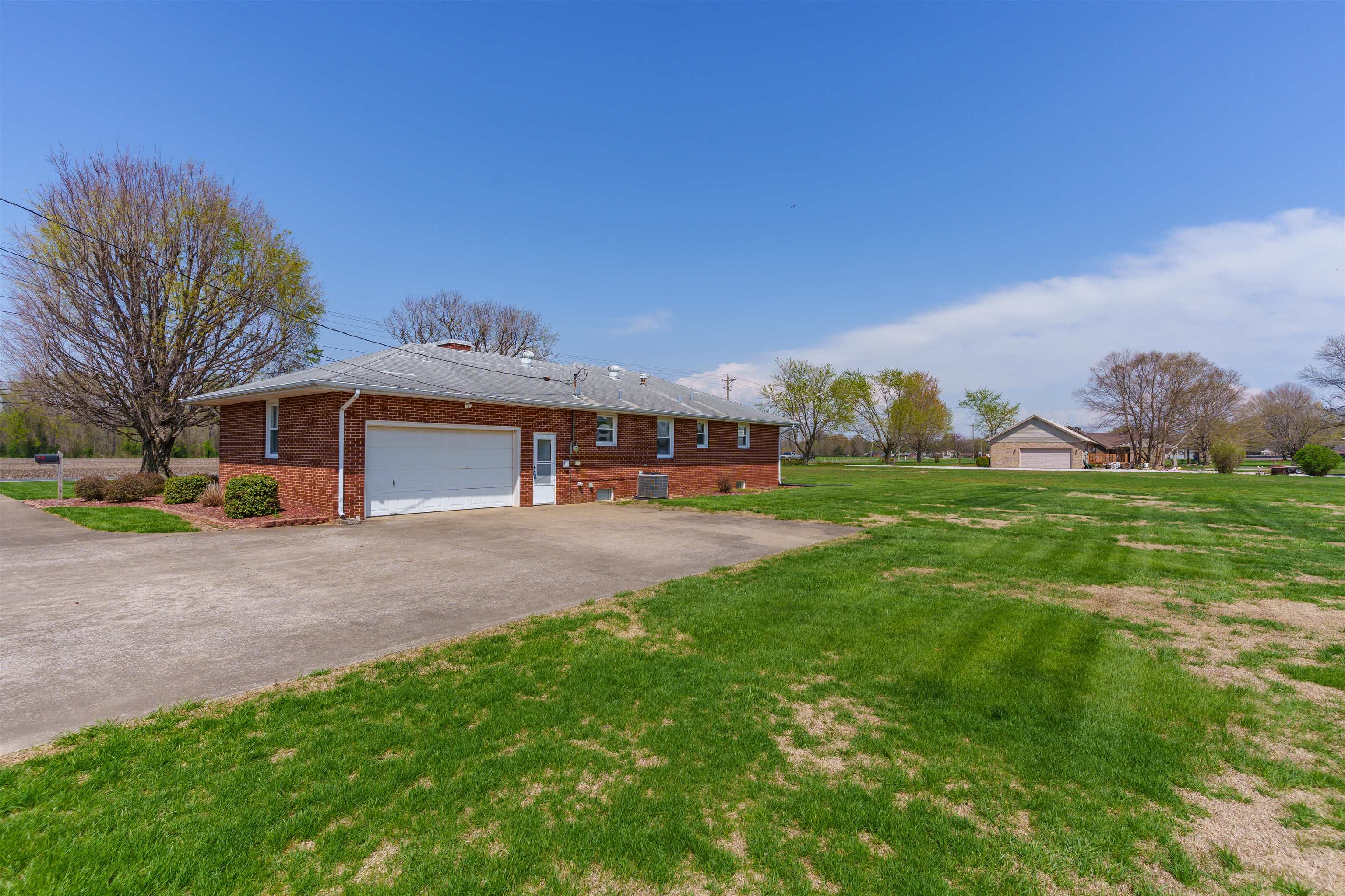 6872 Highway 56, Owensboro, Kentucky 42301-9511, 3 Bedrooms Bedrooms, ,1 BathroomBathrooms,Single Family Residence,For Sale,Highway 56,91923