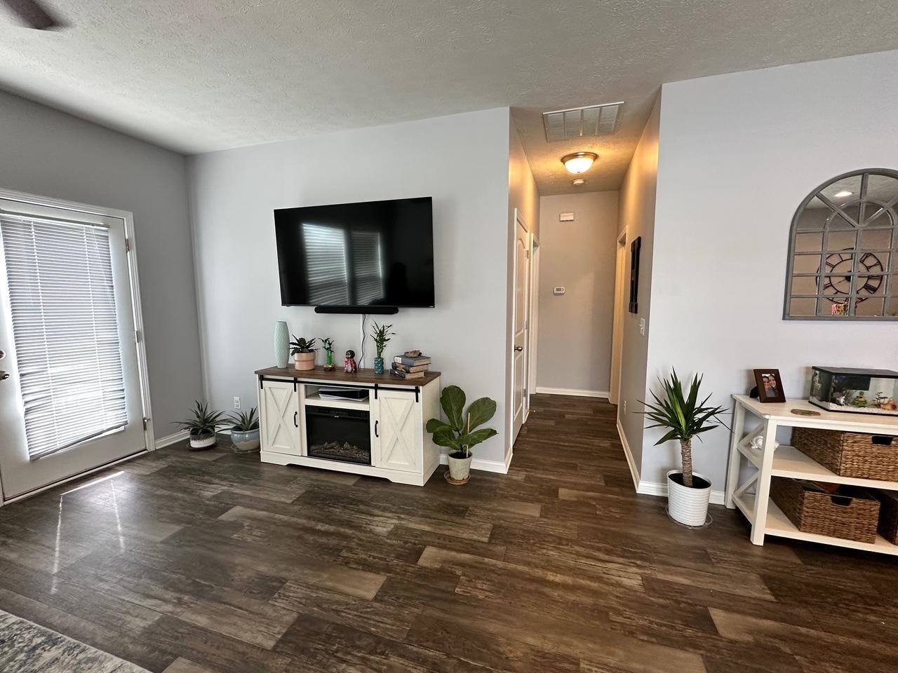 4780 Whistle Rock Court, Owensboro, Kentucky 42301, 3 Bedrooms Bedrooms, ,2 BathroomsBathrooms,Single Family Residence,For Sale,Whistle Rock Court,91924
