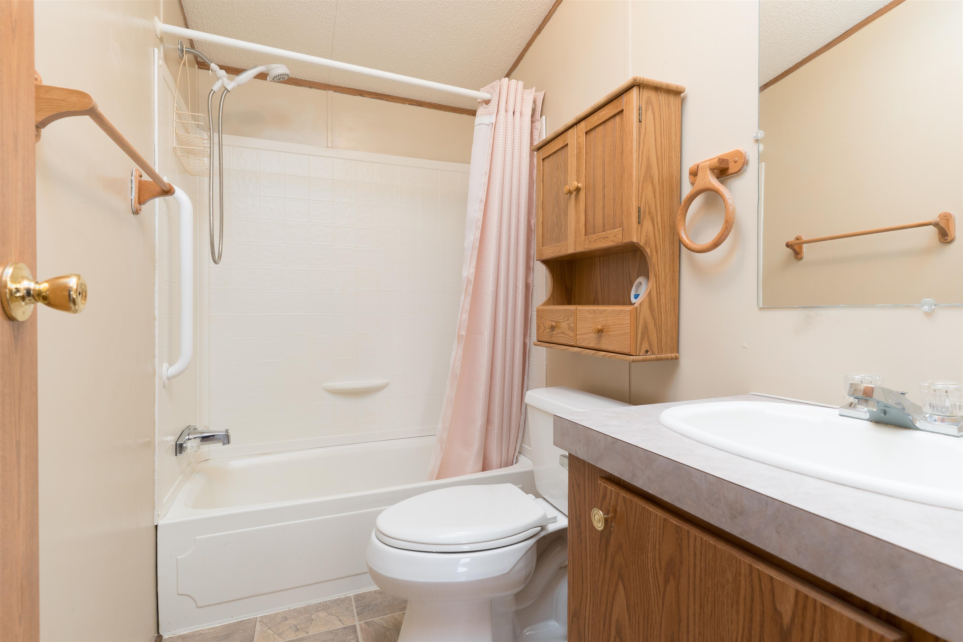 1388 Brooks Schoolhouse Rd, Calhoun, Kentucky 42327, 3 Bedrooms Bedrooms, ,2 BathroomsBathrooms,Single Family Residence,For Sale,Brooks Schoolhouse Rd,91928
