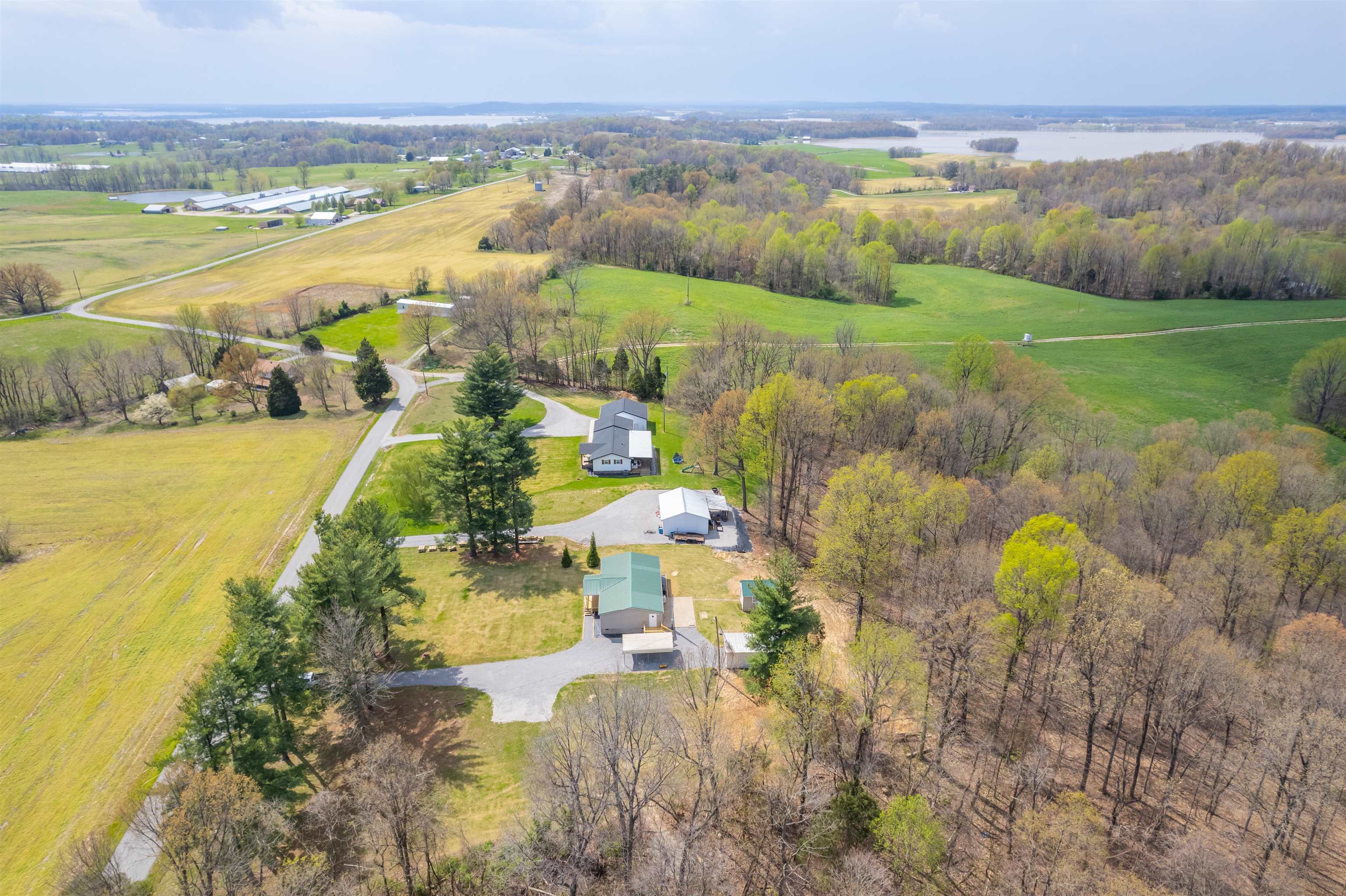 1388 Brooks Schoolhouse Rd, Calhoun, Kentucky 42327, 3 Bedrooms Bedrooms, ,2 BathroomsBathrooms,Single Family Residence,For Sale,Brooks Schoolhouse Rd,91928