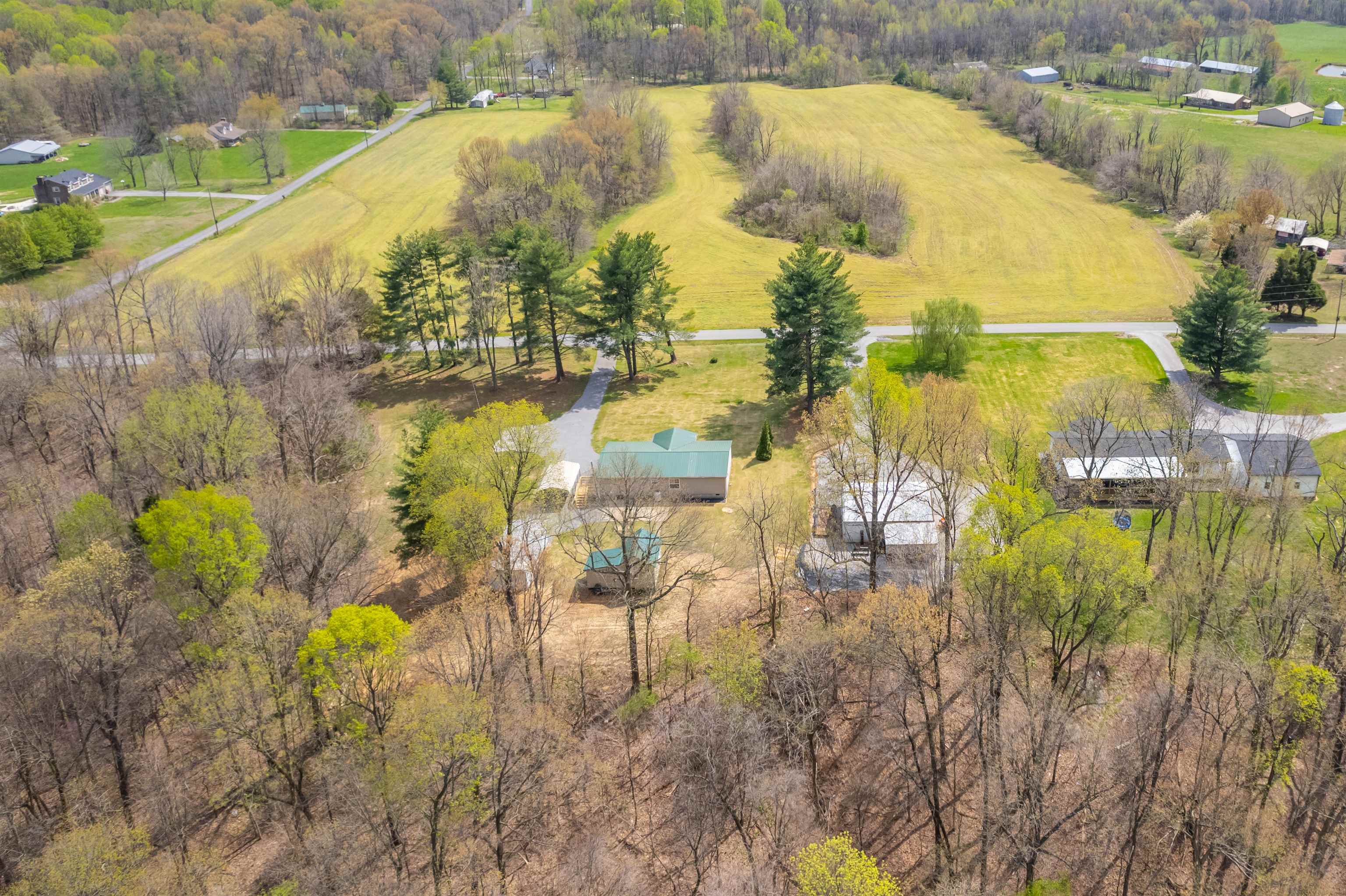 1388 Brooks Schoolhouse Rd, Calhoun, Kentucky 42327, 3 Bedrooms Bedrooms, ,2 BathroomsBathrooms,Single Family Residence,For Sale,Brooks Schoolhouse Rd,91928