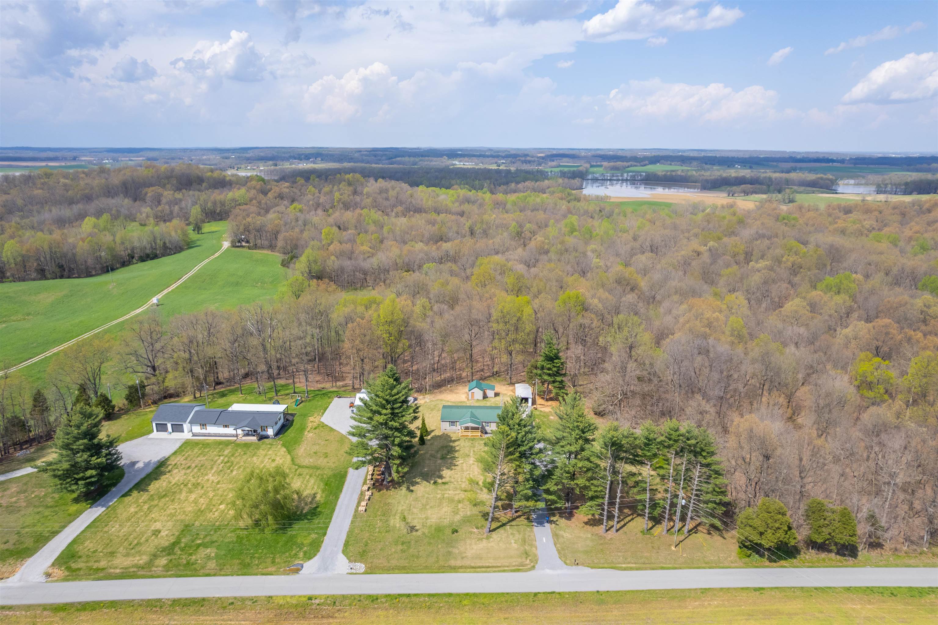 1388 Brooks Schoolhouse Rd, Calhoun, Kentucky 42327, 3 Bedrooms Bedrooms, ,2 BathroomsBathrooms,Single Family Residence,For Sale,Brooks Schoolhouse Rd,91928
