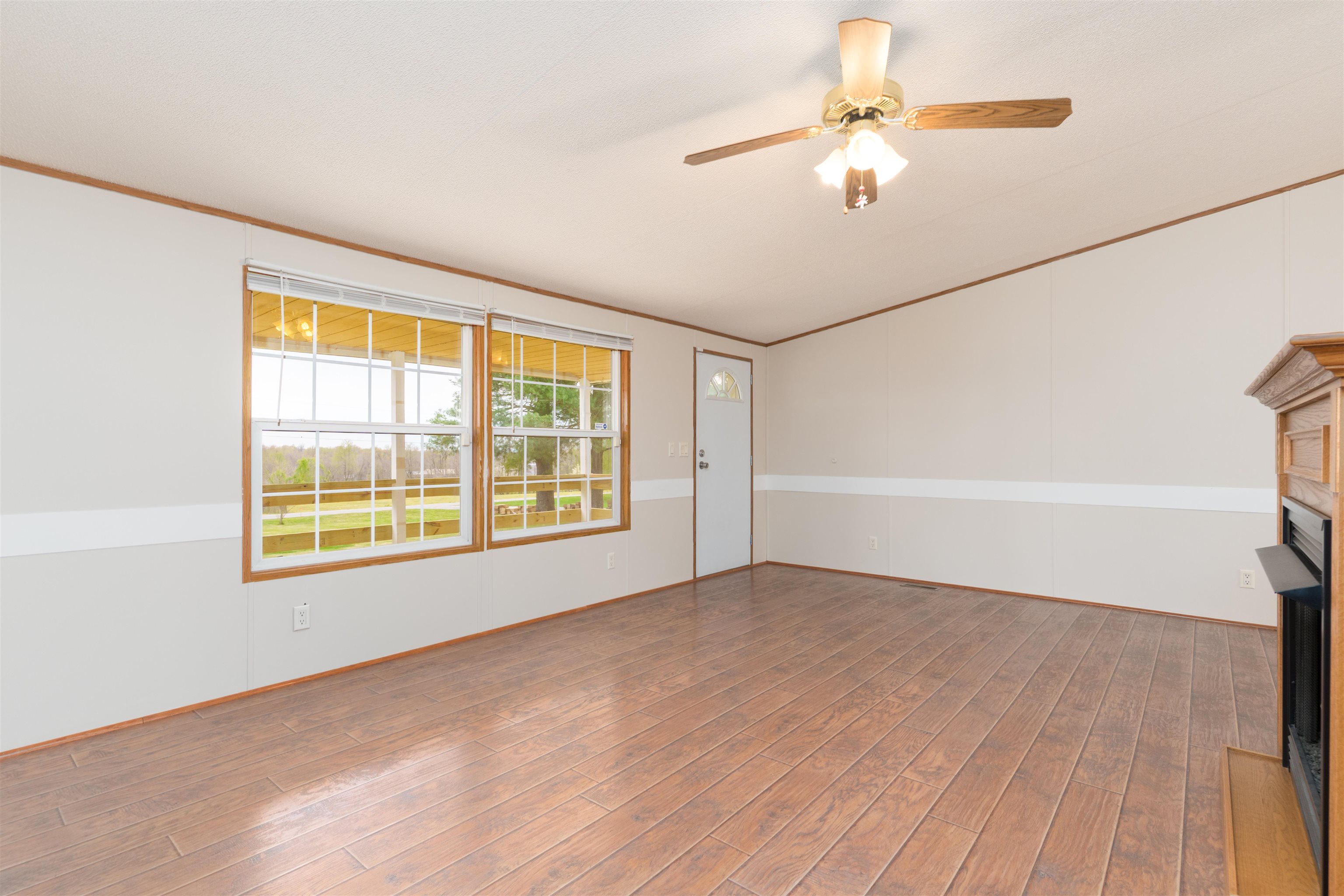 1388 Brooks Schoolhouse Rd, Calhoun, Kentucky 42327, 3 Bedrooms Bedrooms, ,2 BathroomsBathrooms,Single Family Residence,For Sale,Brooks Schoolhouse Rd,91928