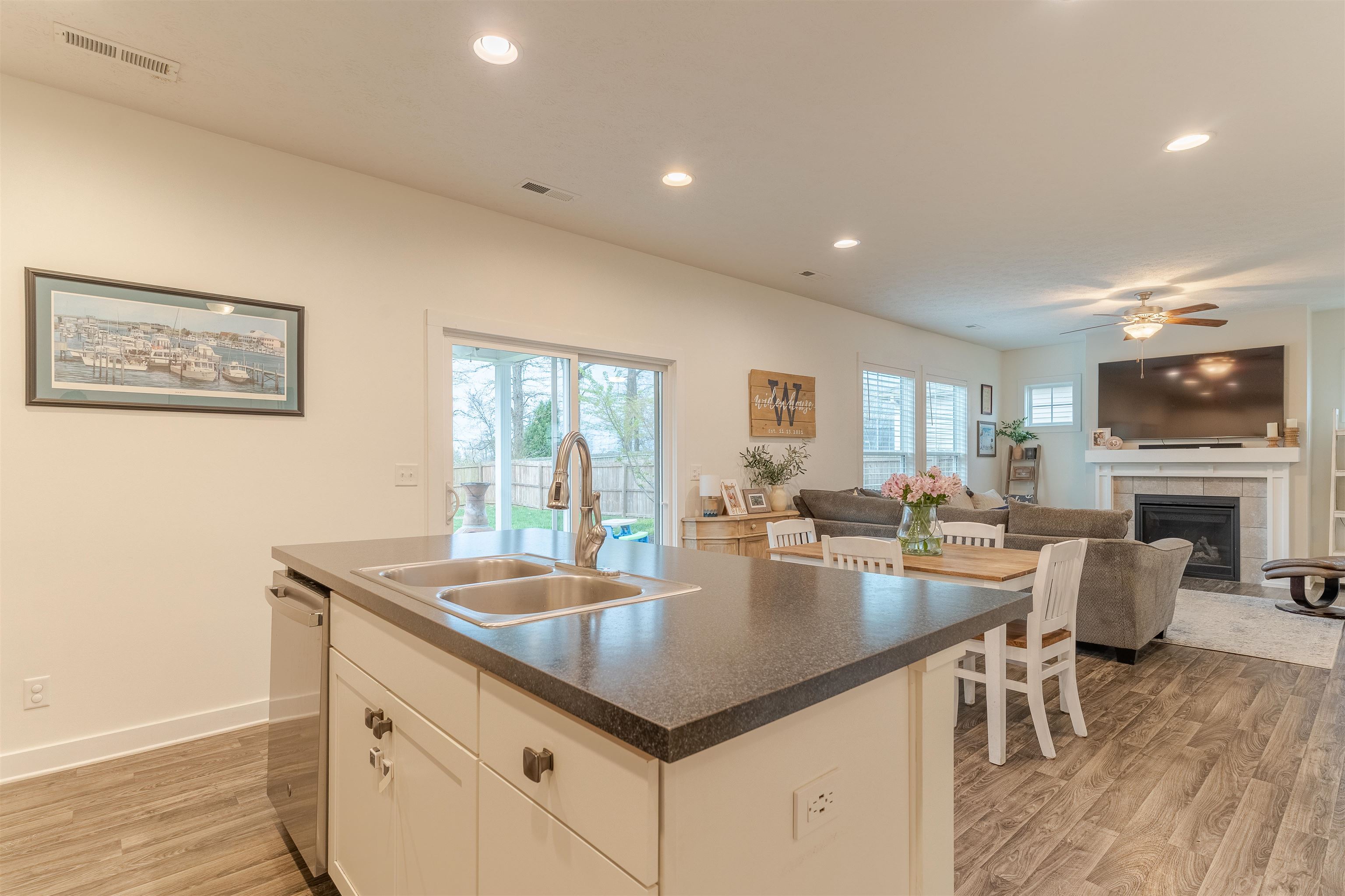 6461 Valley Brook Trace, Utica, Kentucky 42376, 3 Bedrooms Bedrooms, ,2 BathroomsBathrooms,Single Family Residence,For Sale,Valley Brook Trace,91930
