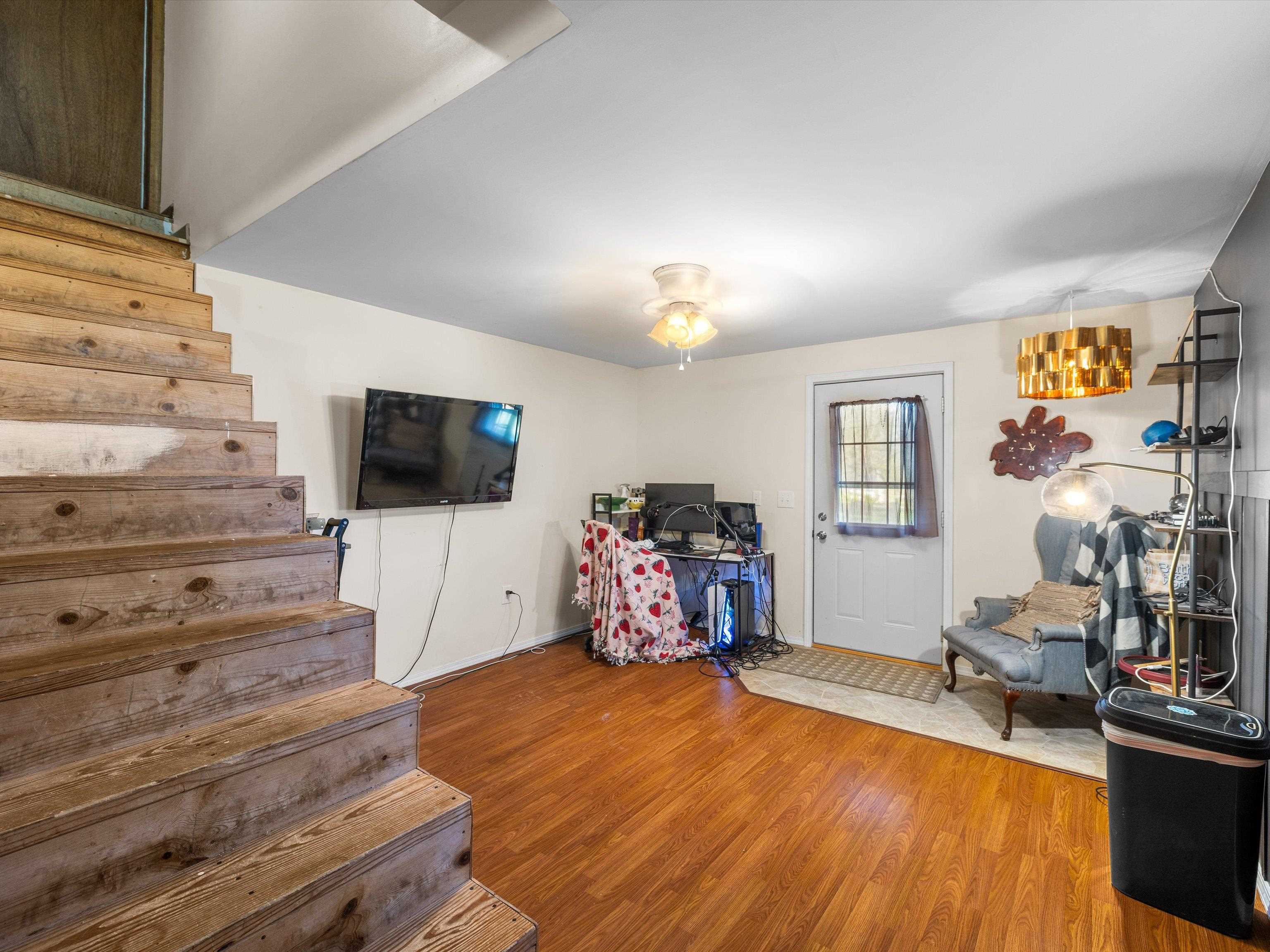 27 Church Street, Chrisney, Indiana 47611, 3 Bedrooms Bedrooms, ,2 BathroomsBathrooms,Single Family Residence,For Sale,Church Street,91932