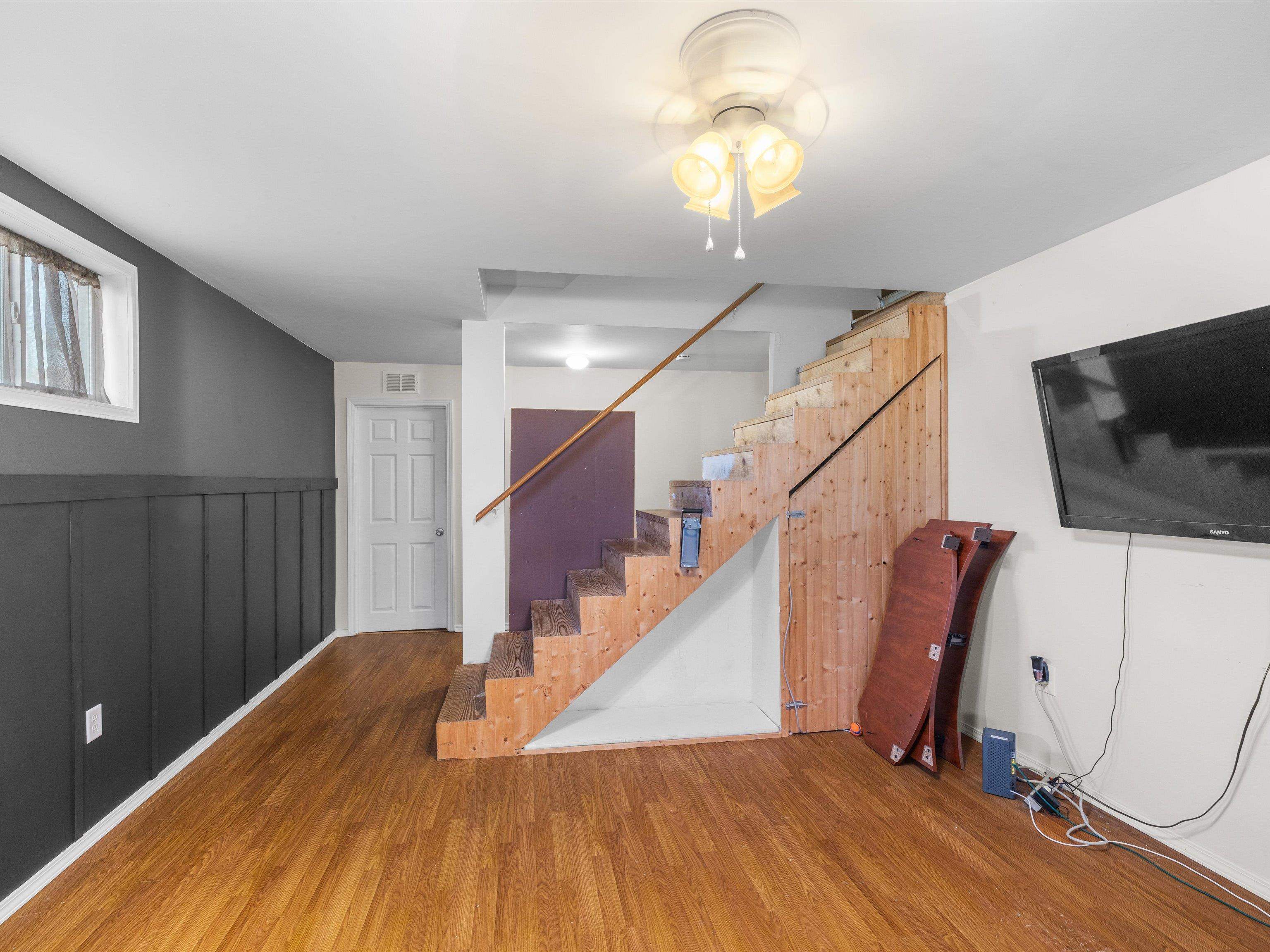27 Church Street, Chrisney, Indiana 47611, 3 Bedrooms Bedrooms, ,2 BathroomsBathrooms,Single Family Residence,For Sale,Church Street,91932
