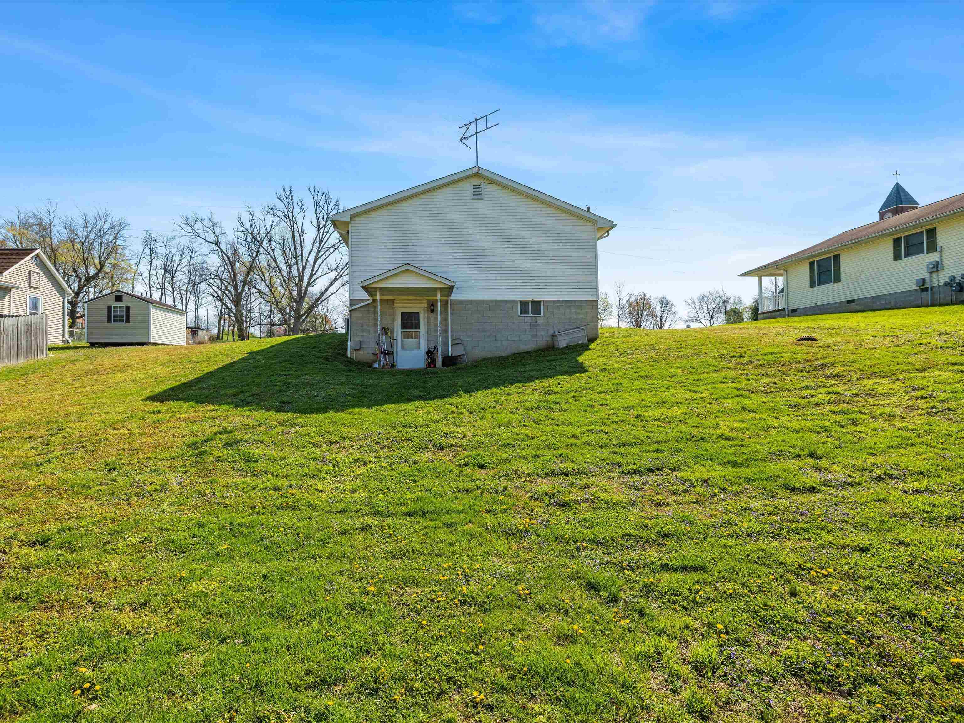 27 Church Street, Chrisney, Indiana 47611, 3 Bedrooms Bedrooms, ,2 BathroomsBathrooms,Single Family Residence,For Sale,Church Street,91932