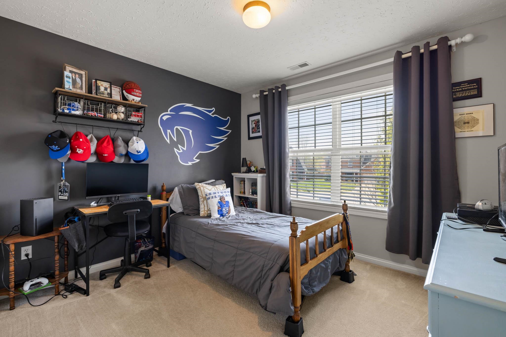 4513 Shady Creek Cove, Owensboro, Kentucky 42303, 4 Bedrooms Bedrooms, ,2 BathroomsBathrooms,Single Family Residence,For Sale,Shady Creek Cove,91935