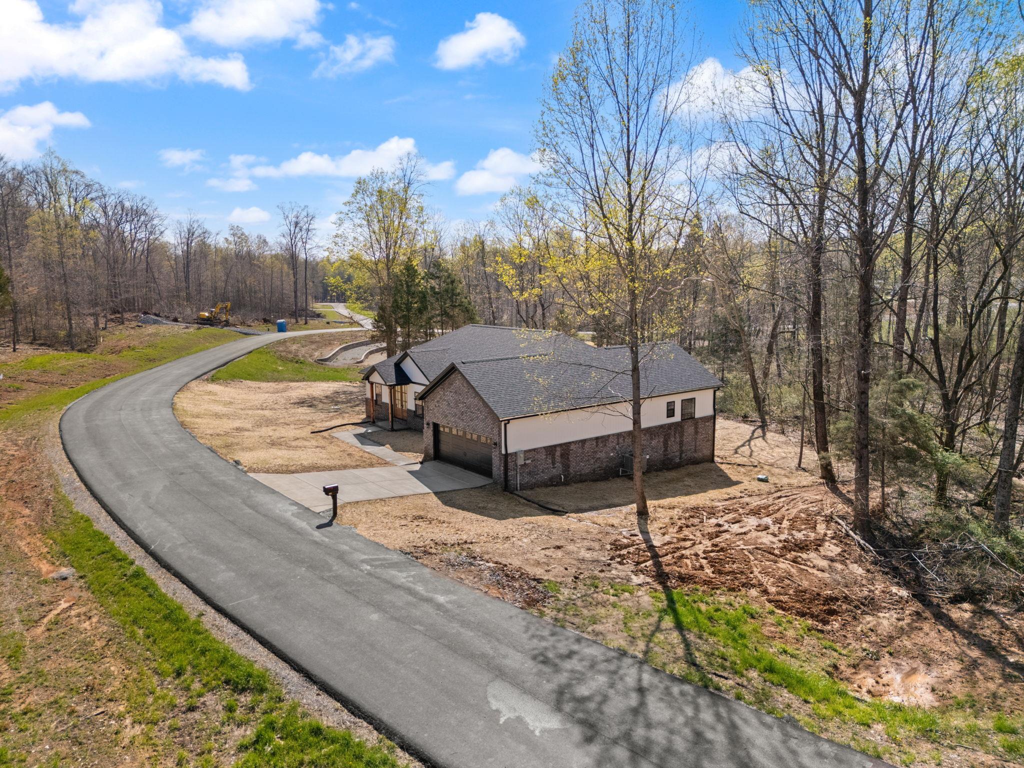 175 Shady Oaks Court, Radcliff, Kentucky 40160, 4 Bedrooms Bedrooms, ,2 BathroomsBathrooms,Single Family Residence,For Sale,Shady Oaks Court,91938
