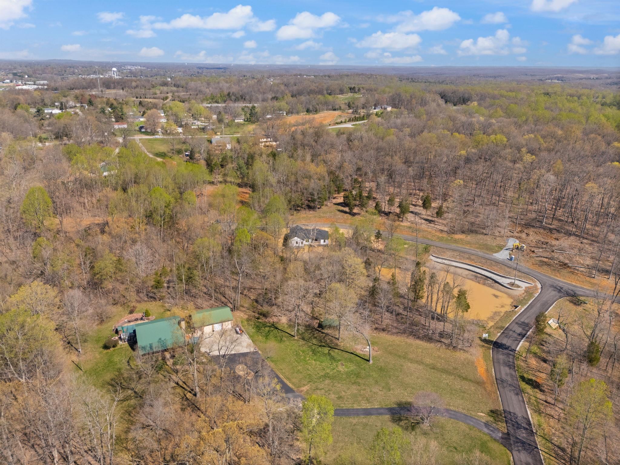 175 Shady Oaks Court, Radcliff, Kentucky 40160, 4 Bedrooms Bedrooms, ,2 BathroomsBathrooms,Single Family Residence,For Sale,Shady Oaks Court,91938