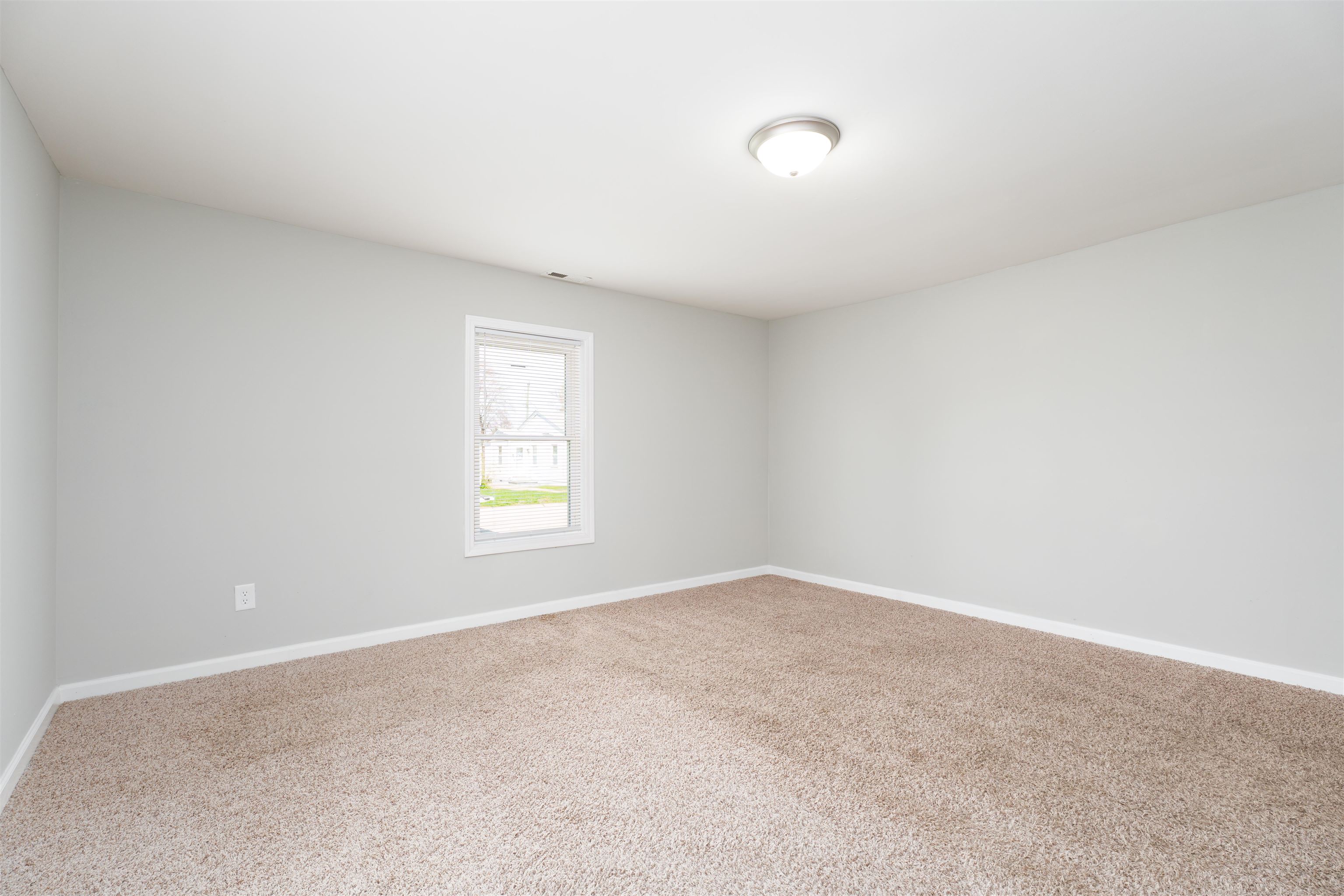 3309 Adams St, Owensboro, Kentucky 42303, 3 Bedrooms Bedrooms, ,1 BathroomBathrooms,Single Family Residence,For Sale,Adams St,91940