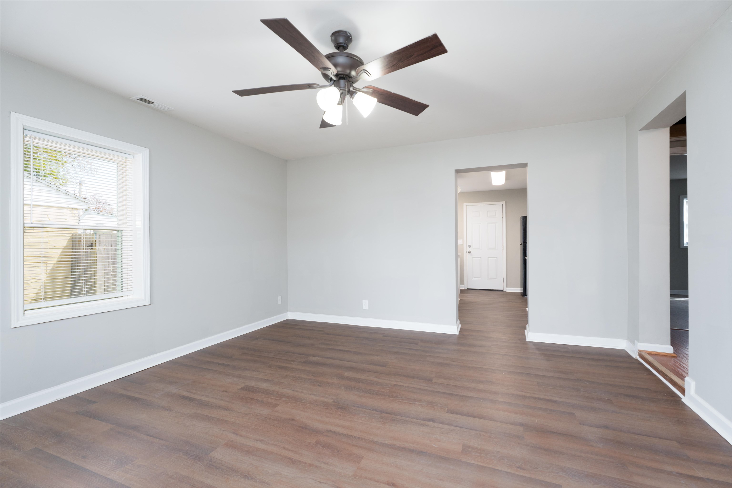 3309 Adams St, Owensboro, Kentucky 42303, 3 Bedrooms Bedrooms, ,1 BathroomBathrooms,Single Family Residence,For Sale,Adams St,91940