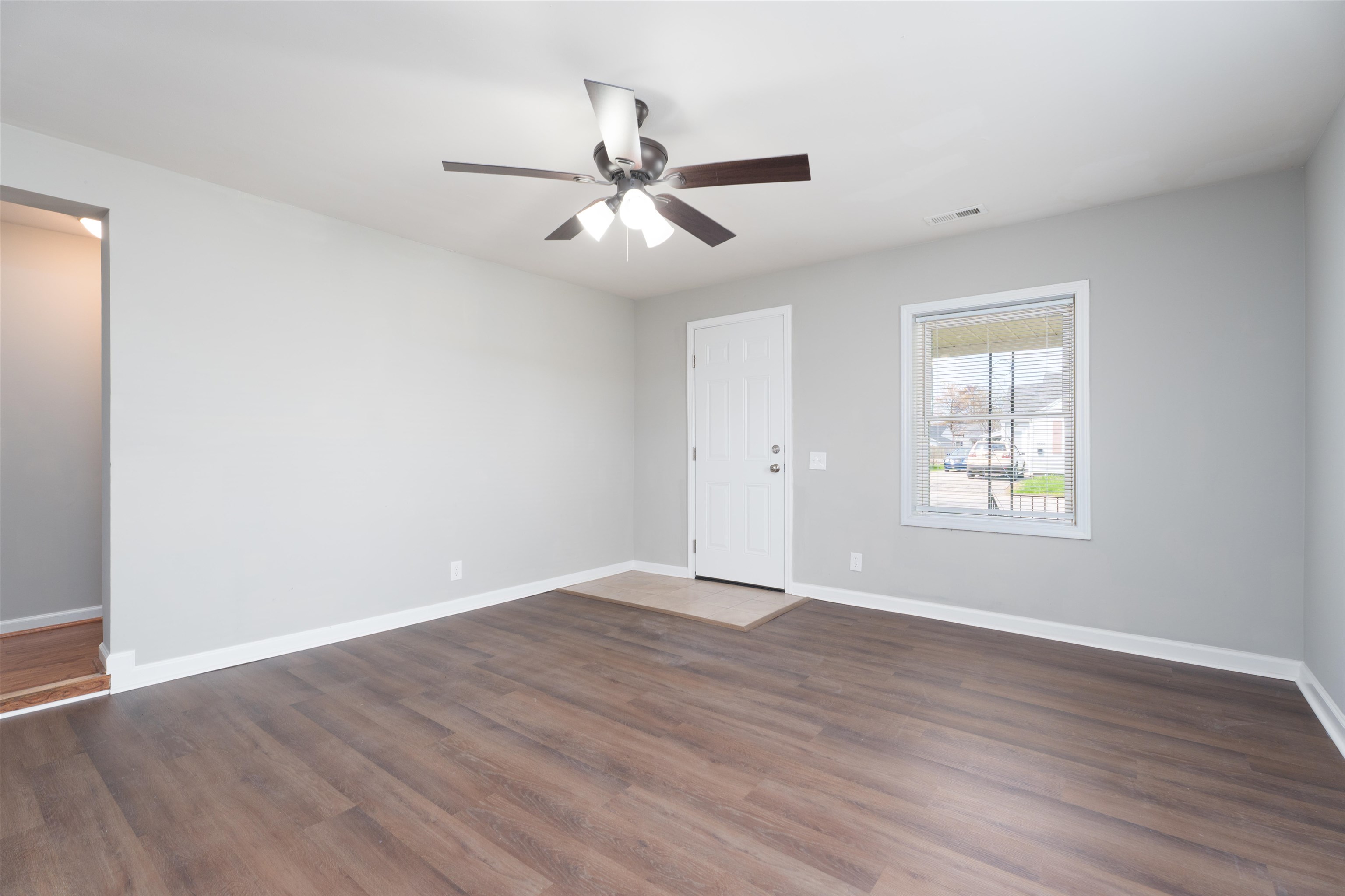 3309 Adams St, Owensboro, Kentucky 42303, 3 Bedrooms Bedrooms, ,1 BathroomBathrooms,Single Family Residence,For Sale,Adams St,91940