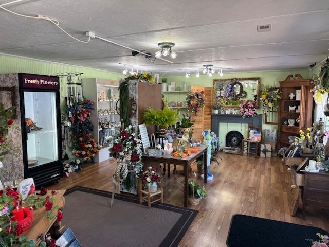 160 Main Cross St N, Hawesville, Kentucky 42348, ,Business,For Sale,Main Cross St N,91945