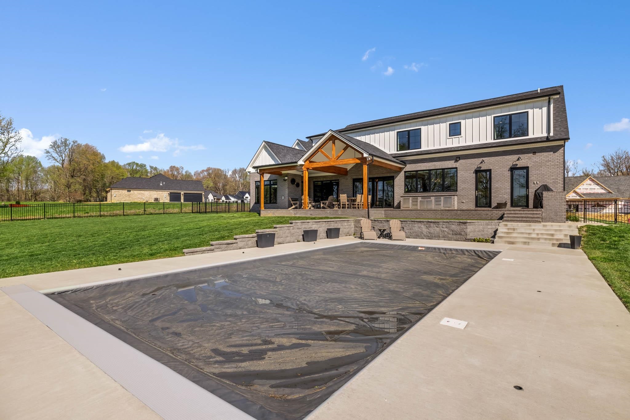 5044 Bridgewood, Owensboro, Kentucky 42303, 6 Bedrooms Bedrooms, ,4 BathroomsBathrooms,Single Family Residence,For Sale,Bridgewood,91946