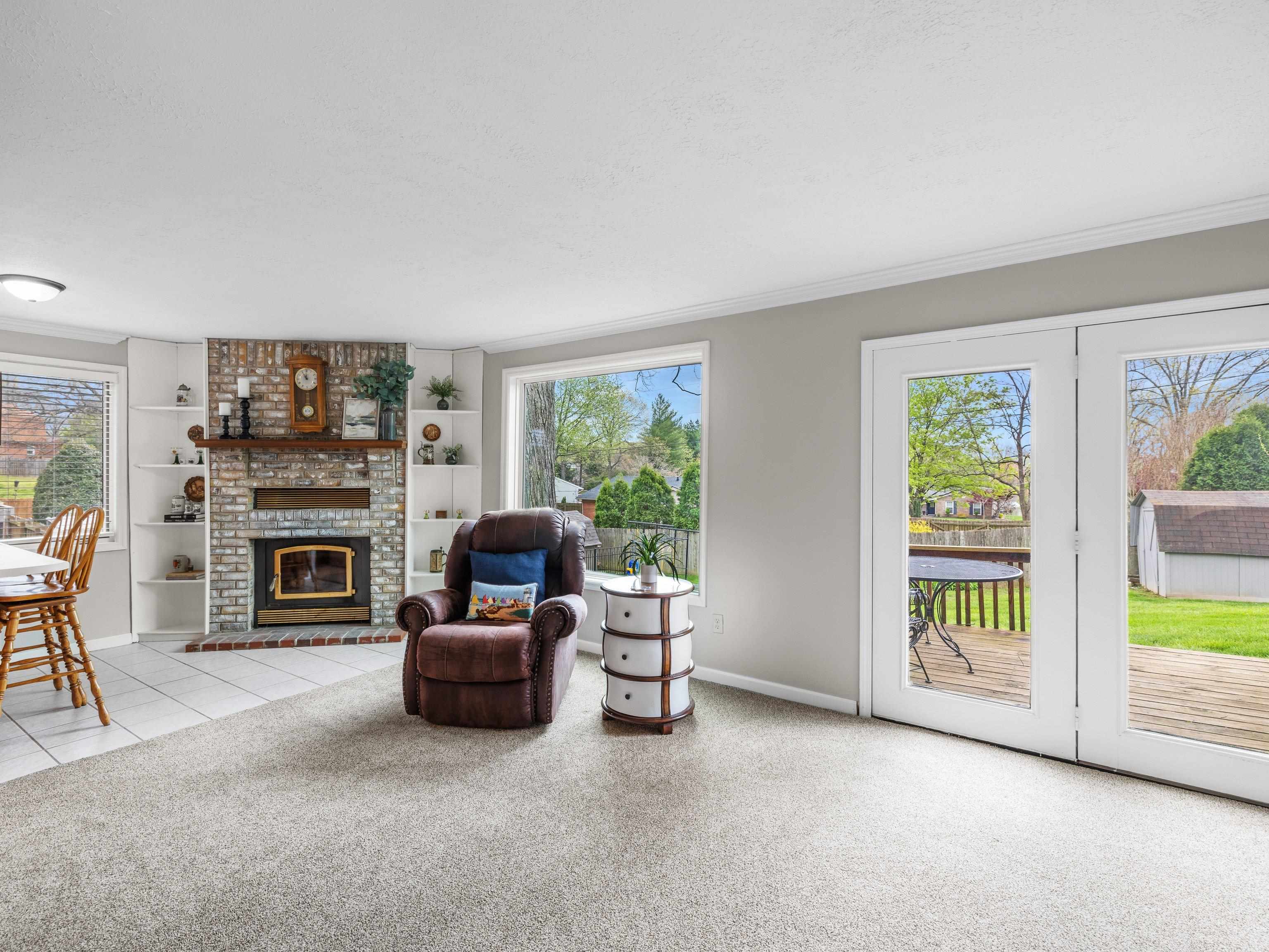 2246 Becklynn Drive, Owensboro, Kentucky 42303, 4 Bedrooms Bedrooms, ,3 BathroomsBathrooms,Single Family Residence,For Sale,Becklynn Drive,91953