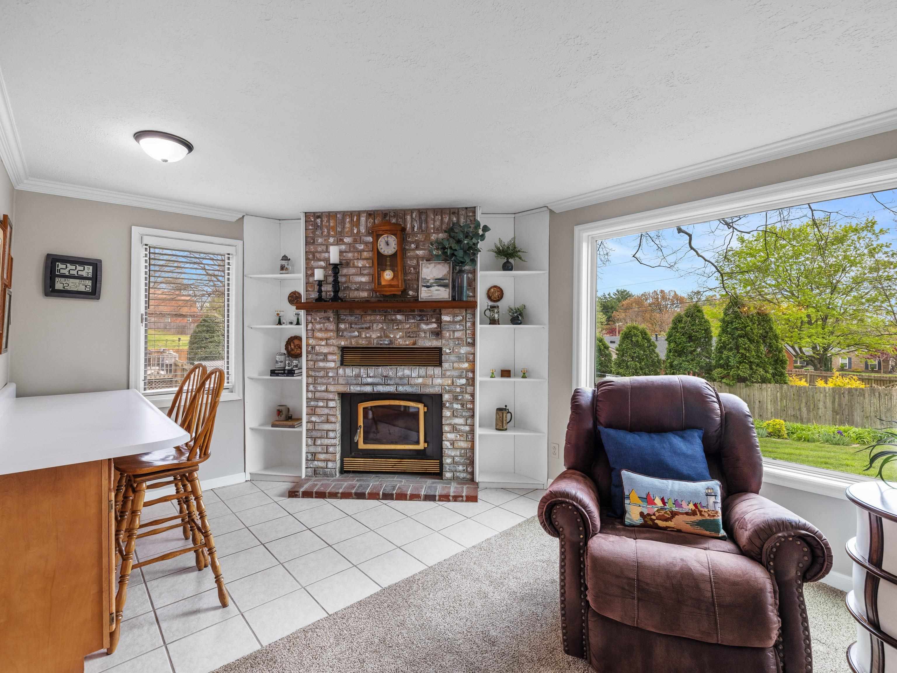 2246 Becklynn Drive, Owensboro, Kentucky 42303, 4 Bedrooms Bedrooms, ,3 BathroomsBathrooms,Single Family Residence,For Sale,Becklynn Drive,91953