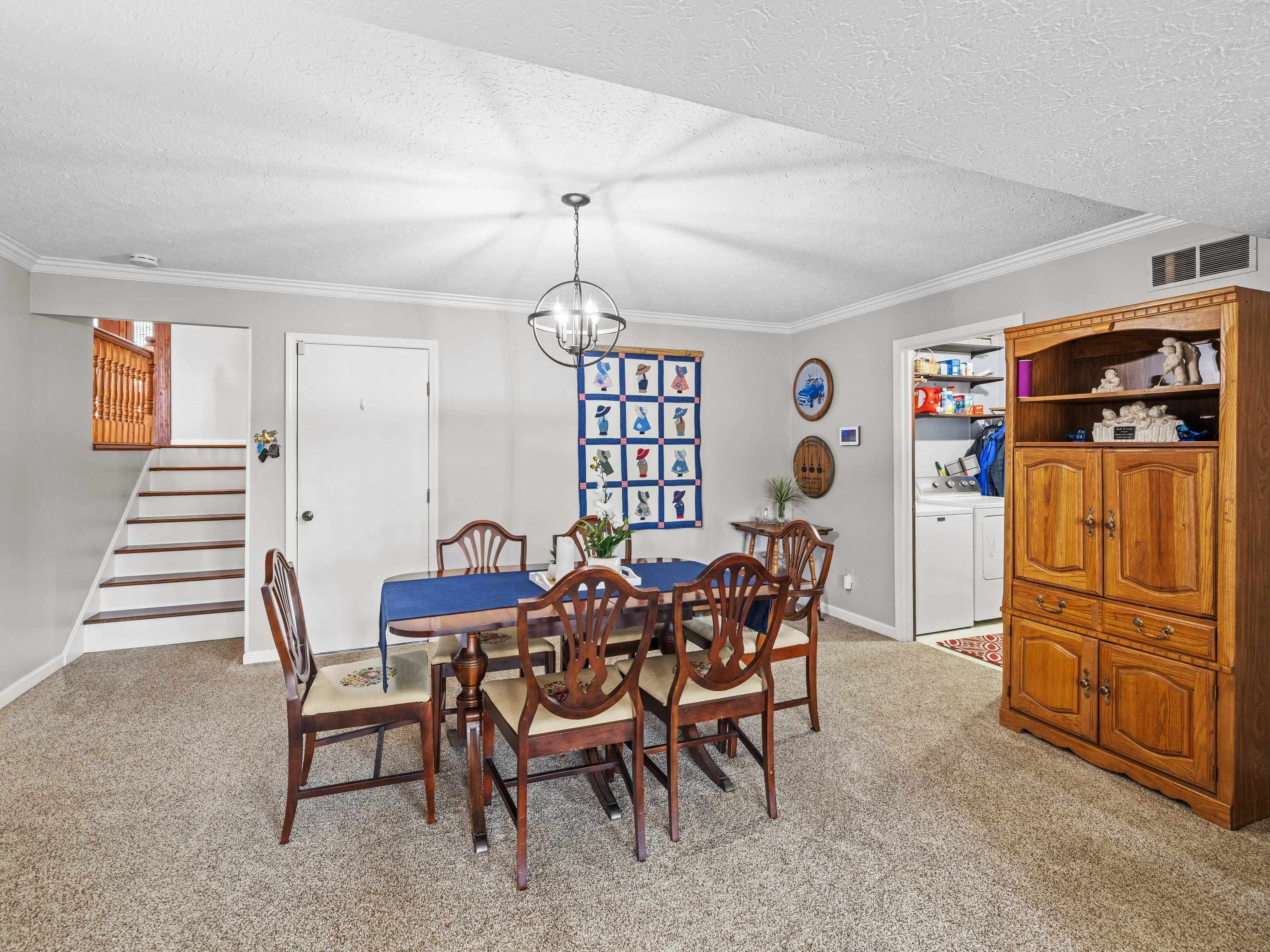 2246 Becklynn Drive, Owensboro, Kentucky 42303, 4 Bedrooms Bedrooms, ,3 BathroomsBathrooms,Single Family Residence,For Sale,Becklynn Drive,91953