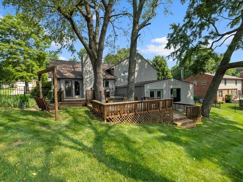 2246 Becklynn Drive, Owensboro, Kentucky 42303, 4 Bedrooms Bedrooms, ,3 BathroomsBathrooms,Single Family Residence,For Sale,Becklynn Drive,91953