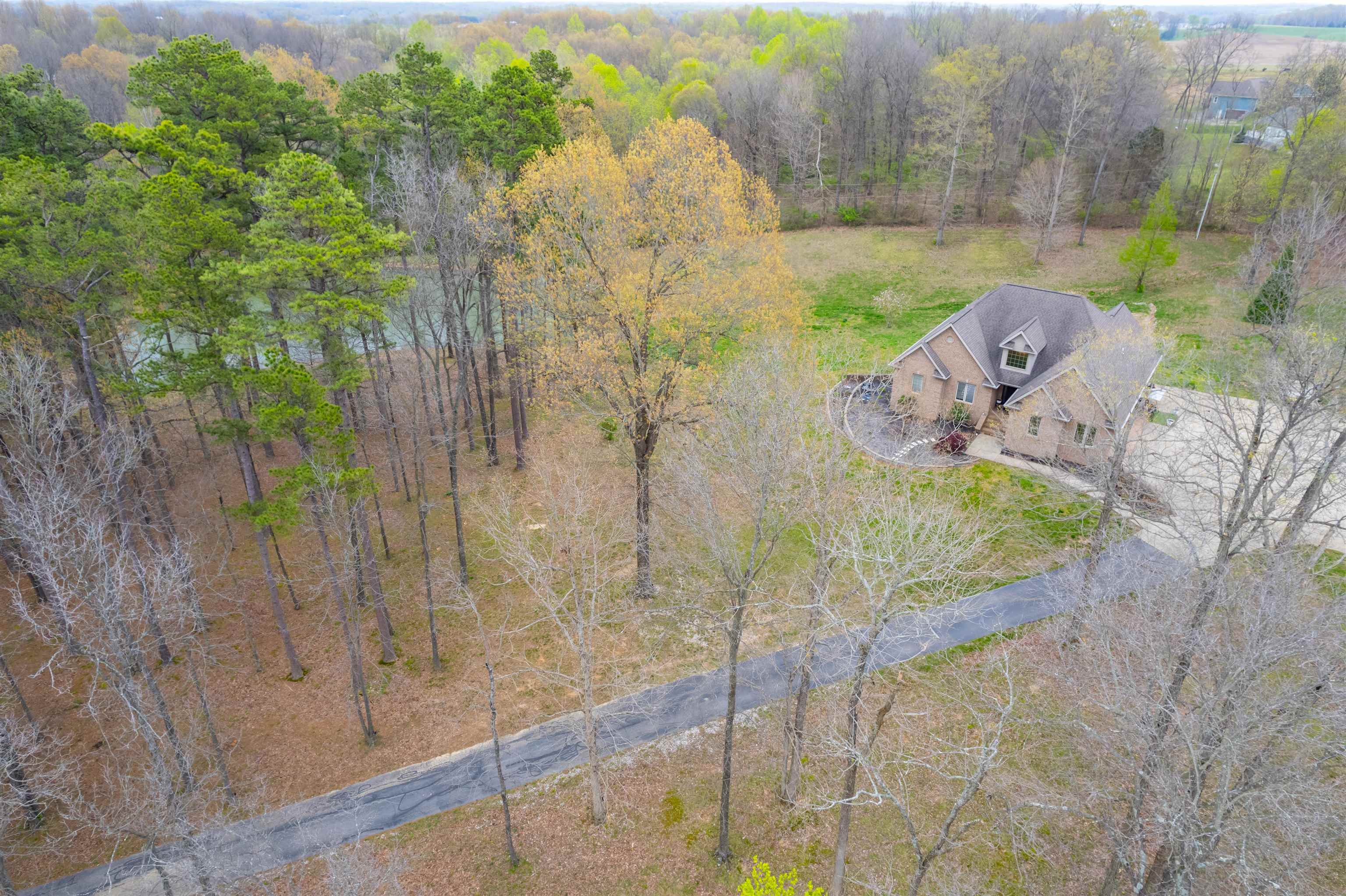 752 Liberty Road, Beaver Dam, Kentucky 42320, 4 Bedrooms Bedrooms, ,3 BathroomsBathrooms,Single Family Residence,For Sale,Liberty Road,91954