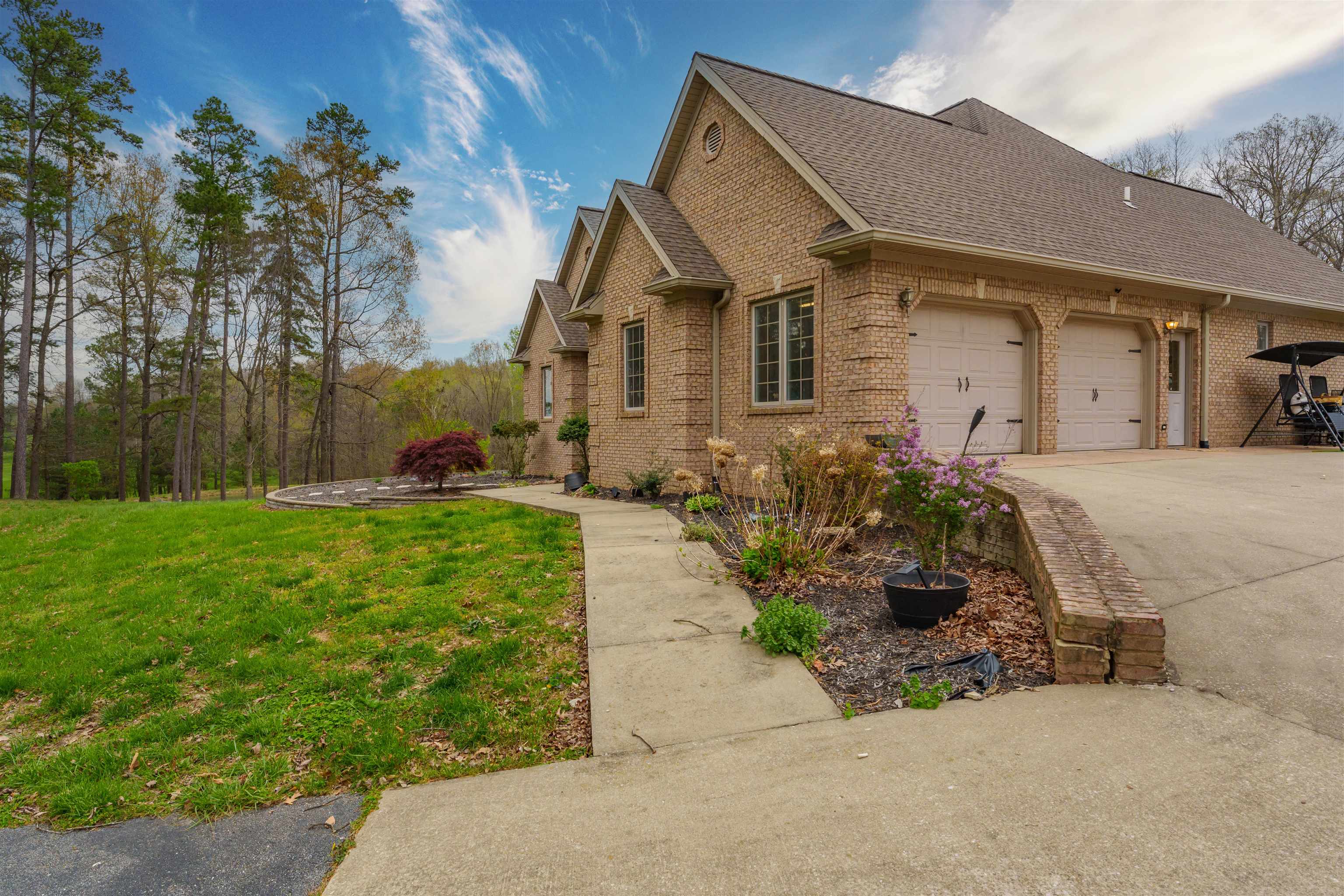 752 Liberty Road, Beaver Dam, Kentucky 42320, 4 Bedrooms Bedrooms, ,3 BathroomsBathrooms,Single Family Residence,For Sale,Liberty Road,91954