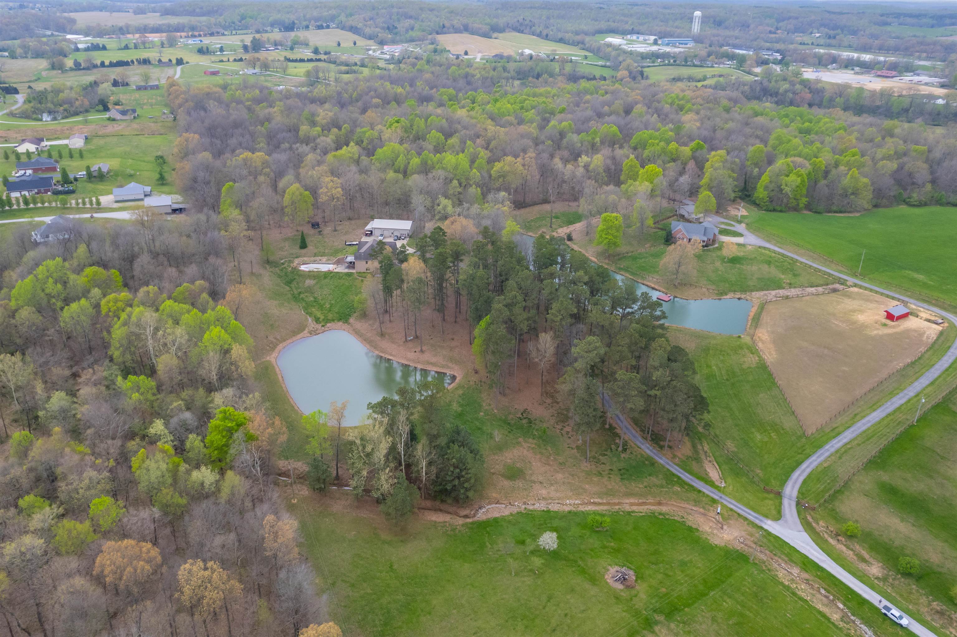 752 Liberty Road, Beaver Dam, Kentucky 42320, 4 Bedrooms Bedrooms, ,3 BathroomsBathrooms,Single Family Residence,For Sale,Liberty Road,91954