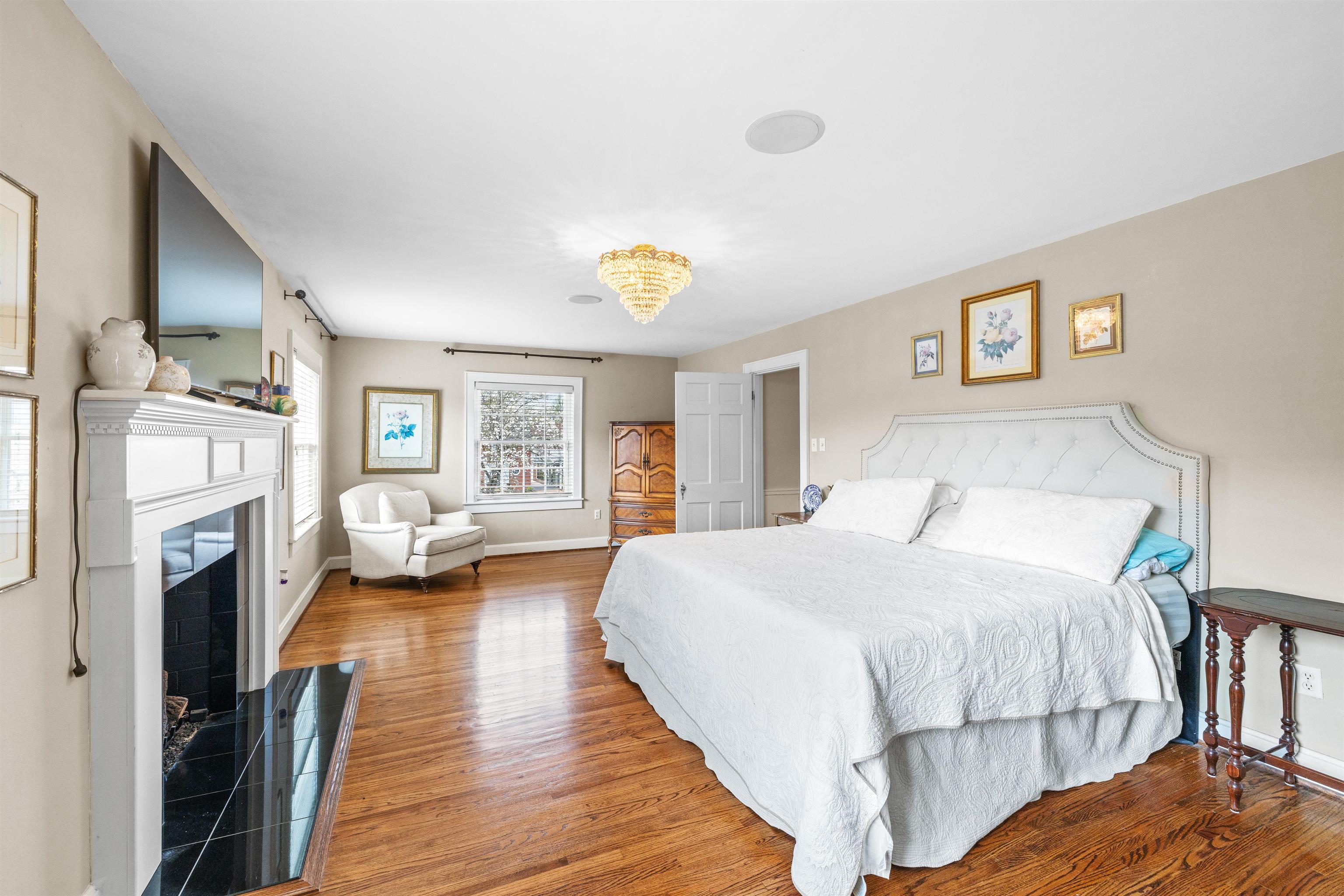 2019 Littlewood Dr, Owensboro, Kentucky 42301, 4 Bedrooms Bedrooms, ,3 BathroomsBathrooms,Single Family Residence,For Sale,Littlewood Dr,91959