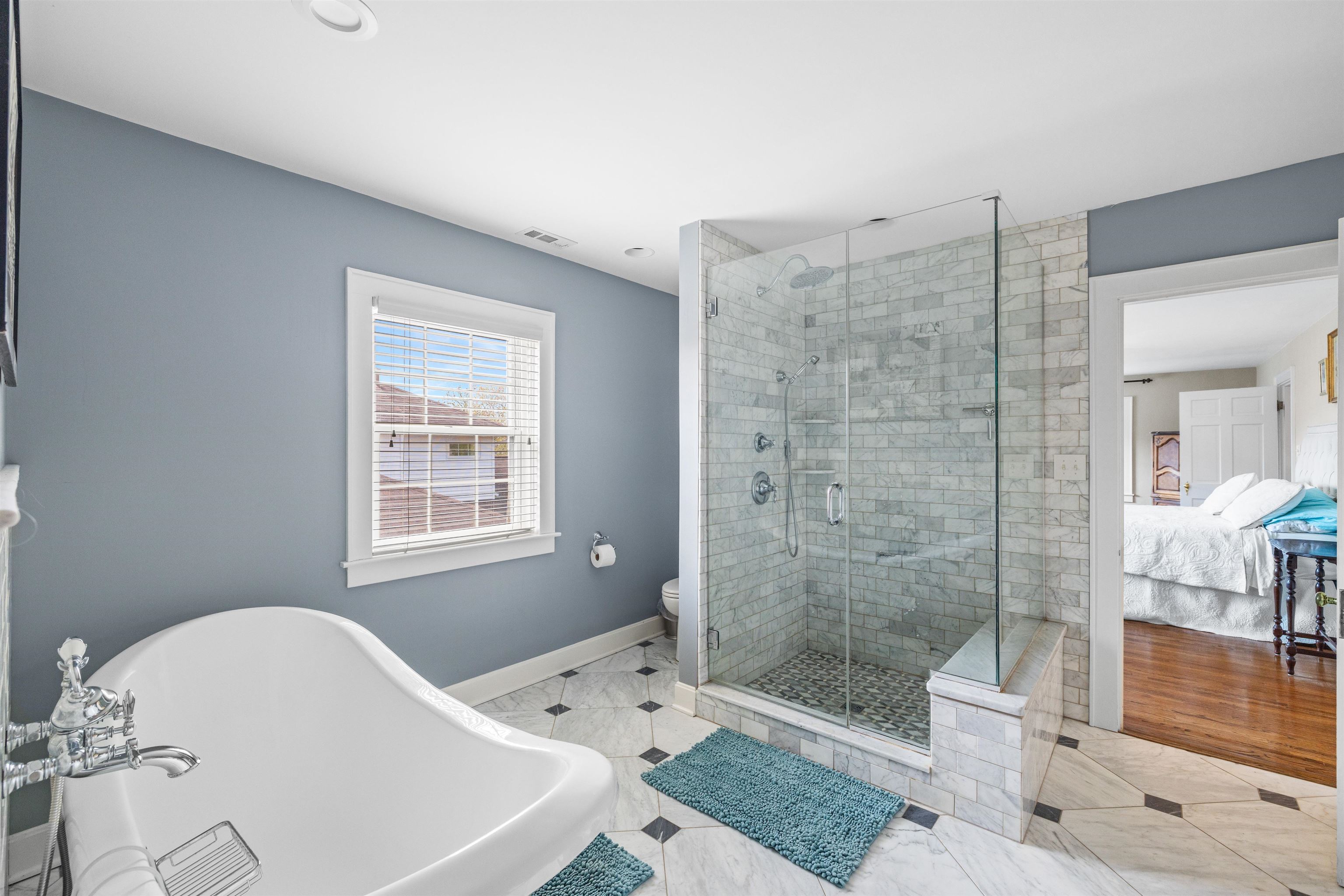 2019 Littlewood Dr, Owensboro, Kentucky 42301, 4 Bedrooms Bedrooms, ,3 BathroomsBathrooms,Single Family Residence,For Sale,Littlewood Dr,91959