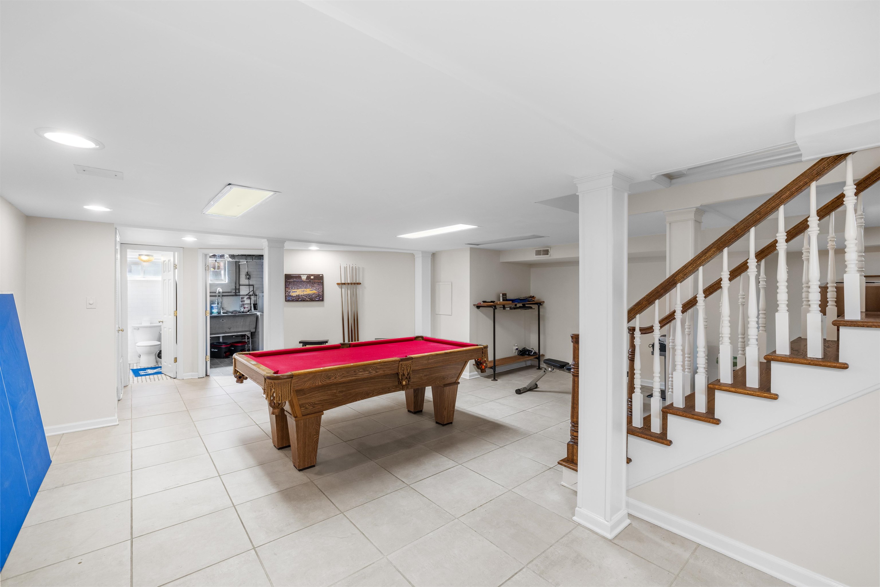 2019 Littlewood Dr, Owensboro, Kentucky 42301, 4 Bedrooms Bedrooms, ,3 BathroomsBathrooms,Single Family Residence,For Sale,Littlewood Dr,91959