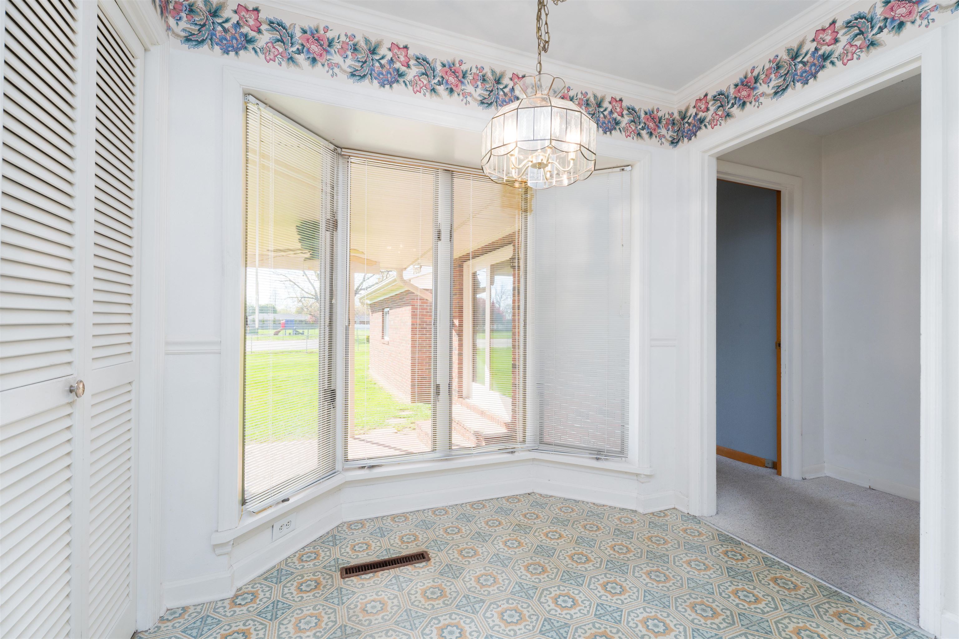 3600 Ashlawn Dr, Owensboro, Kentucky 42301, 3 Bedrooms Bedrooms, ,2 BathroomsBathrooms,Single Family Residence,For Sale,Ashlawn Dr,91962