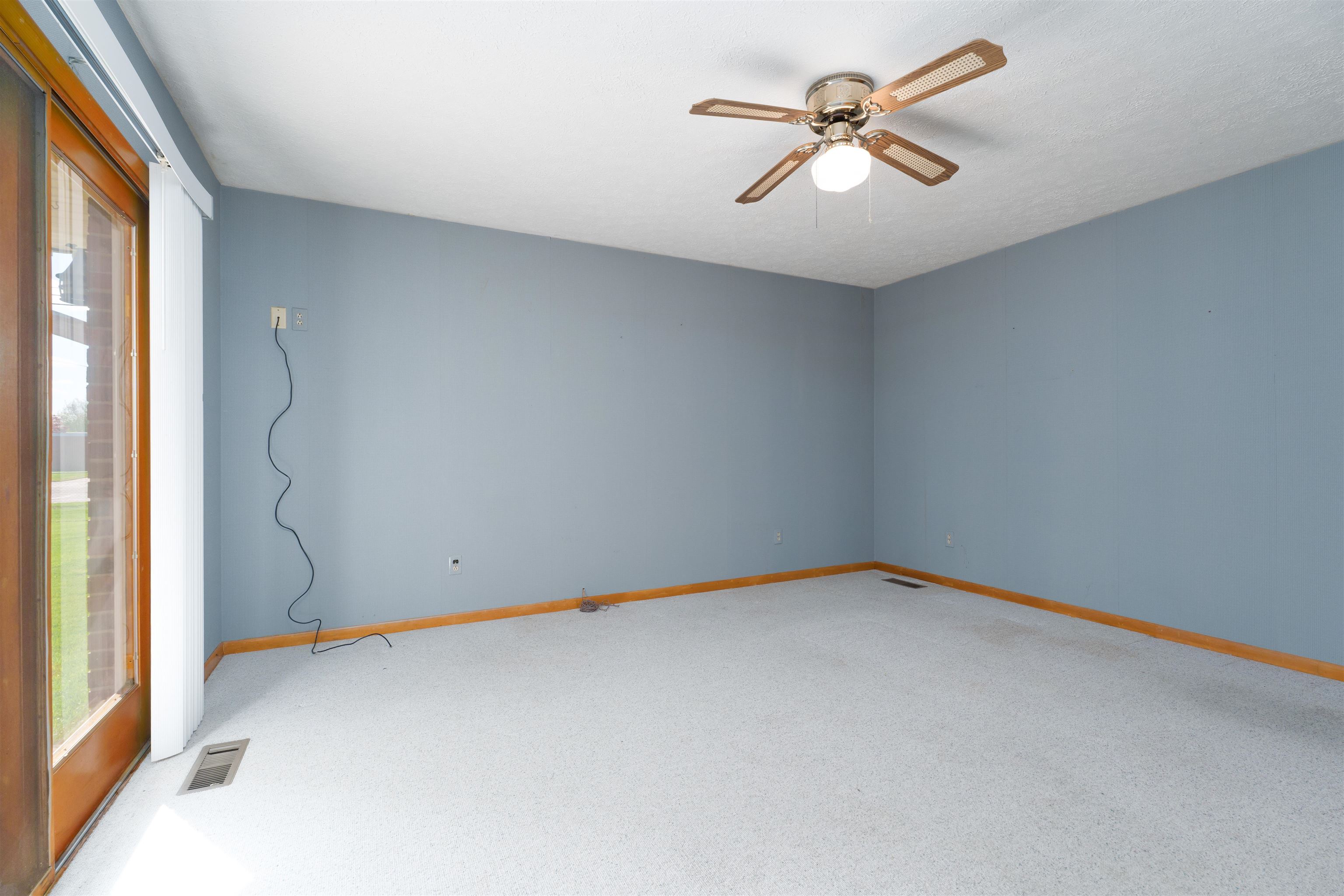 3600 Ashlawn Dr, Owensboro, Kentucky 42301, 3 Bedrooms Bedrooms, ,2 BathroomsBathrooms,Single Family Residence,For Sale,Ashlawn Dr,91962