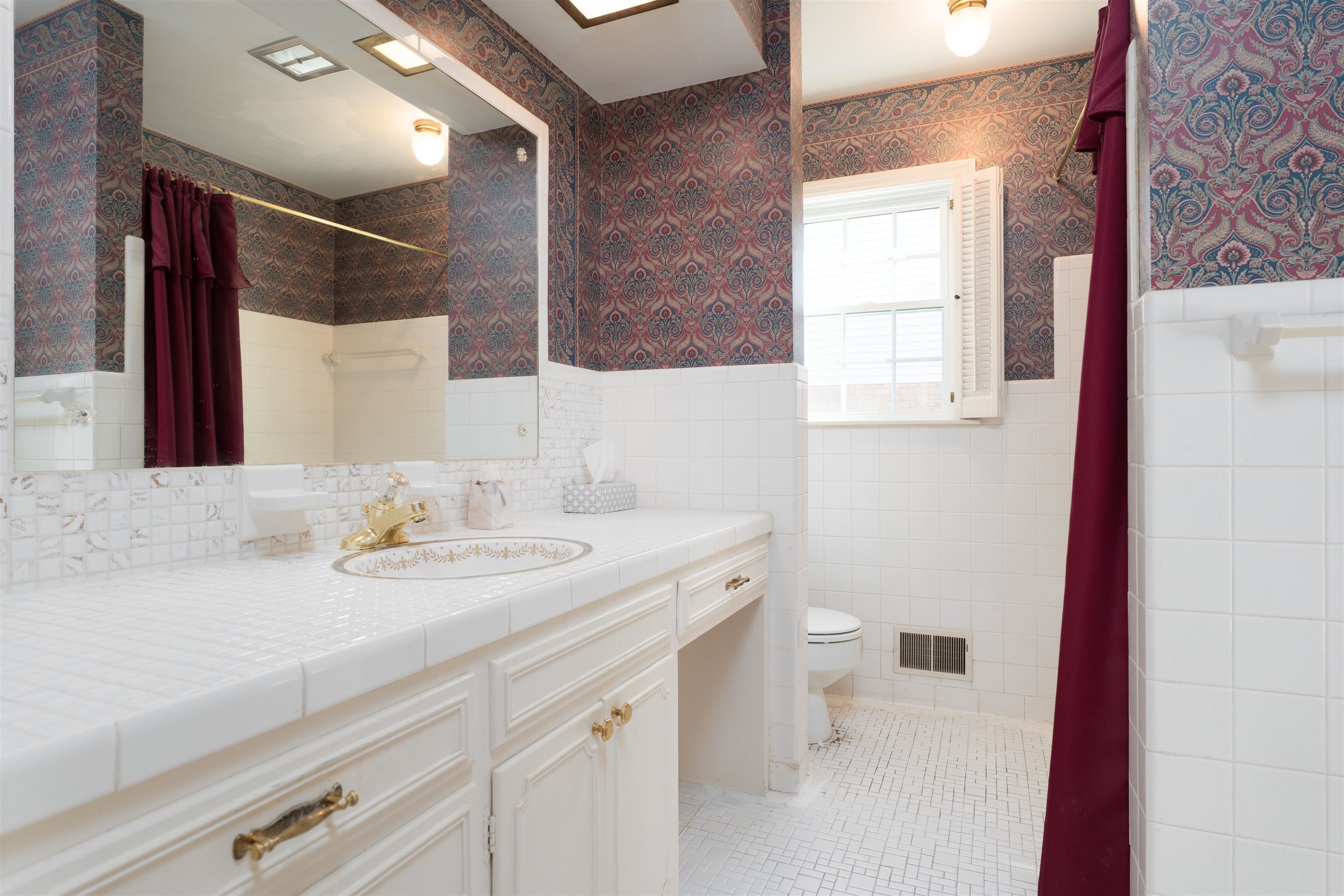 3600 Ashlawn Dr, Owensboro, Kentucky 42301, 3 Bedrooms Bedrooms, ,2 BathroomsBathrooms,Single Family Residence,For Sale,Ashlawn Dr,91962