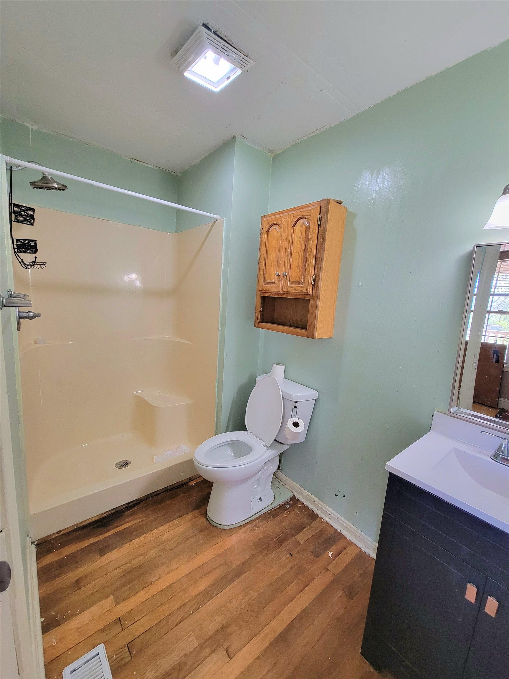 441 Church St, Hartford, Kentucky 42347, 3 Bedrooms Bedrooms, ,2 BathroomsBathrooms,Single Family Residence,For Sale,Church St,91967