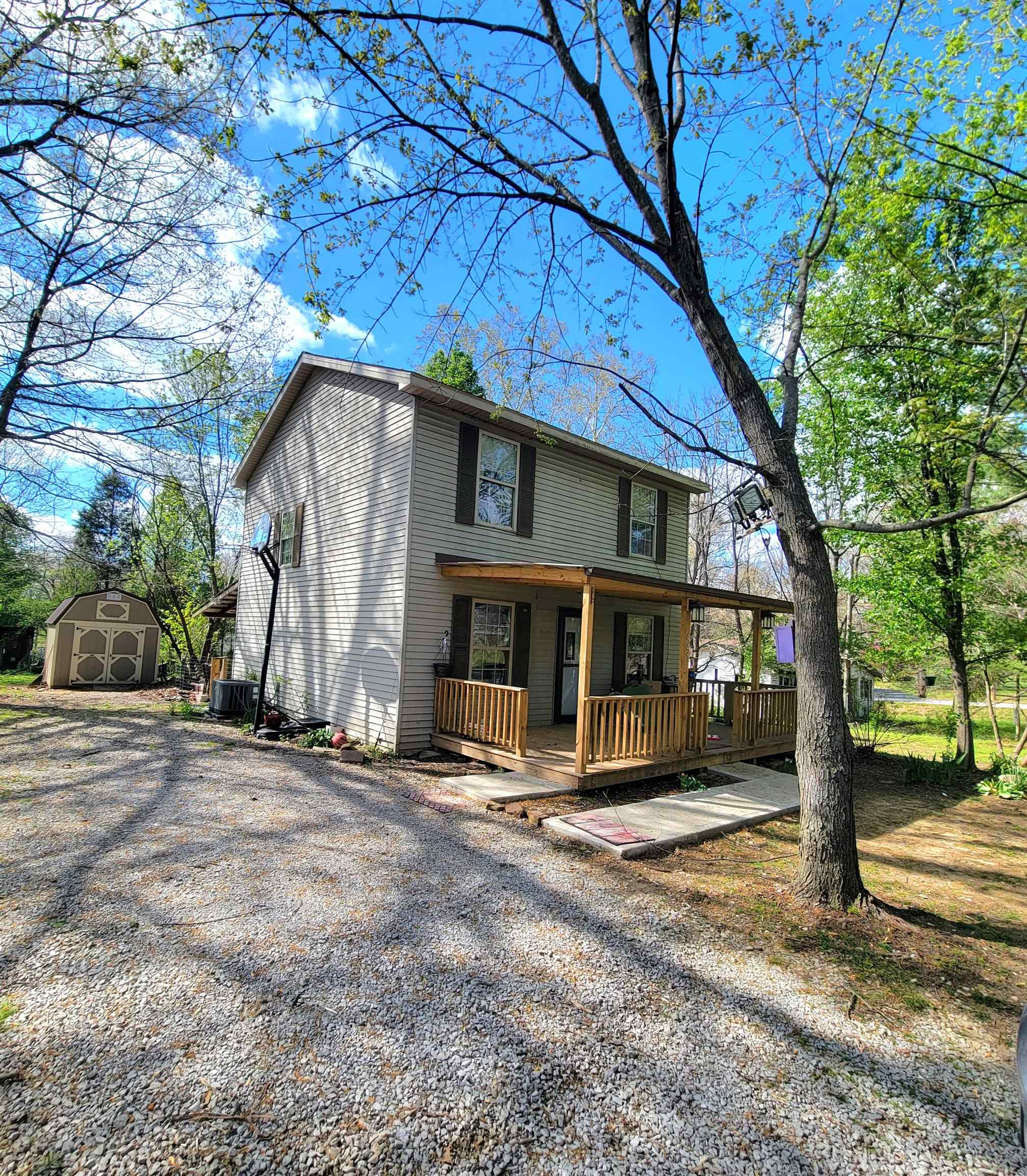 441 Church St, Hartford, Kentucky 42347, 3 Bedrooms Bedrooms, ,2 BathroomsBathrooms,Single Family Residence,For Sale,Church St,91967