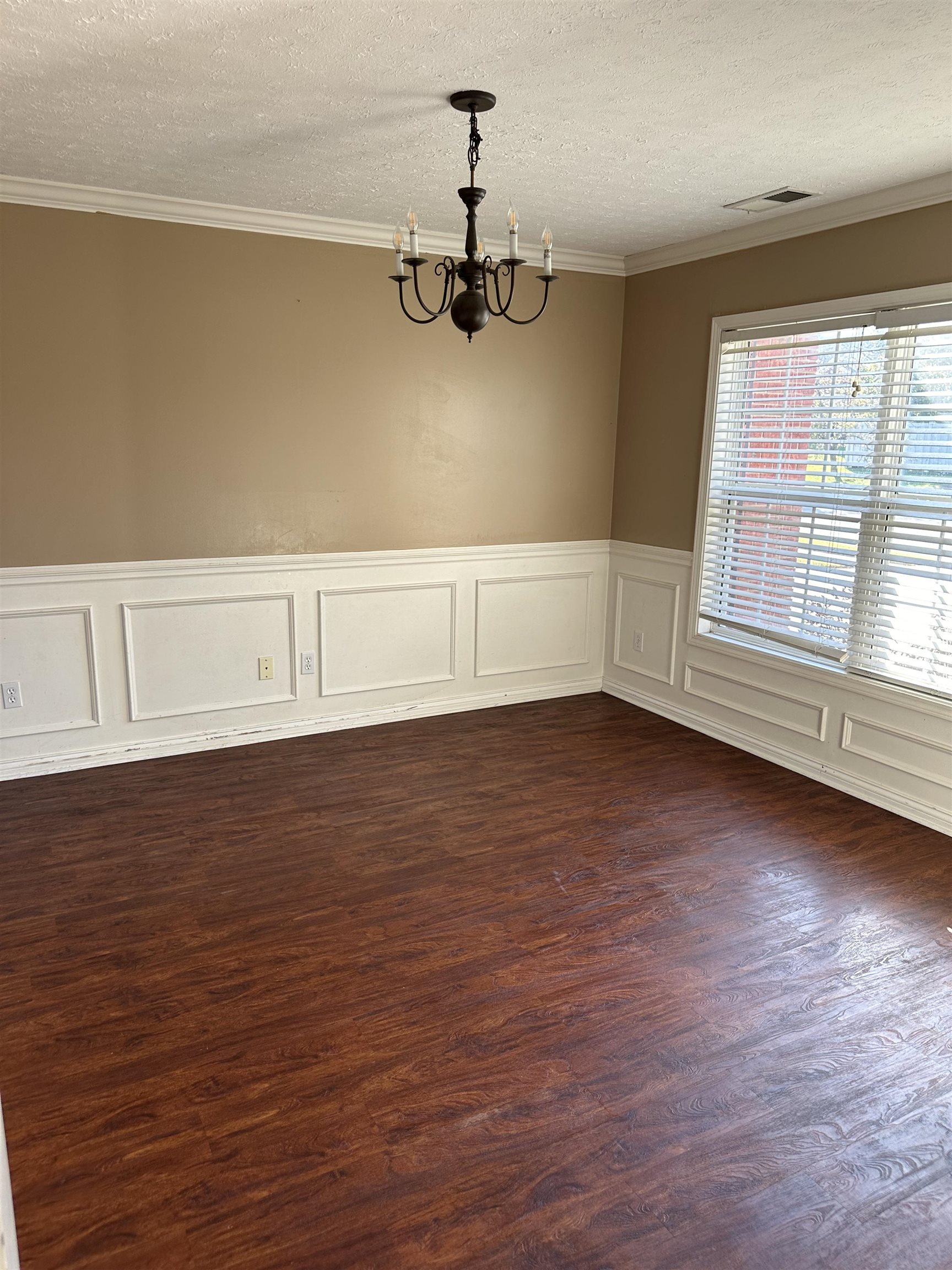 4501 Reserve Way, Owensboro, Kentucky 42303, 4 Bedrooms Bedrooms, ,2 BathroomsBathrooms,Single Family Residence,For Sale,Reserve Way,91969