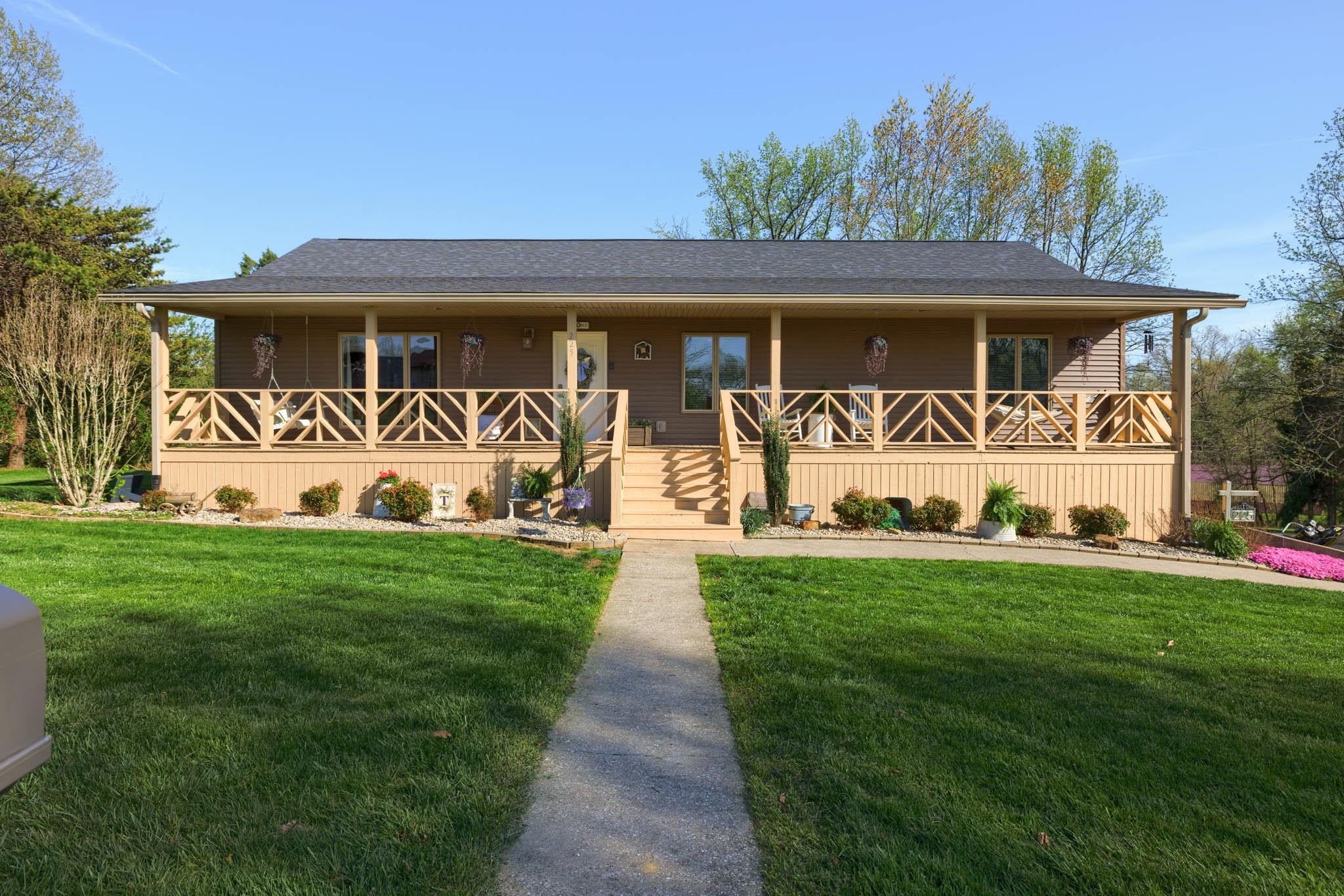 225 John Richard Lane, Hawesville, Kentucky 42348, 3 Bedrooms Bedrooms, ,3 BathroomsBathrooms,Single Family Residence,For Sale,John Richard Lane,91970