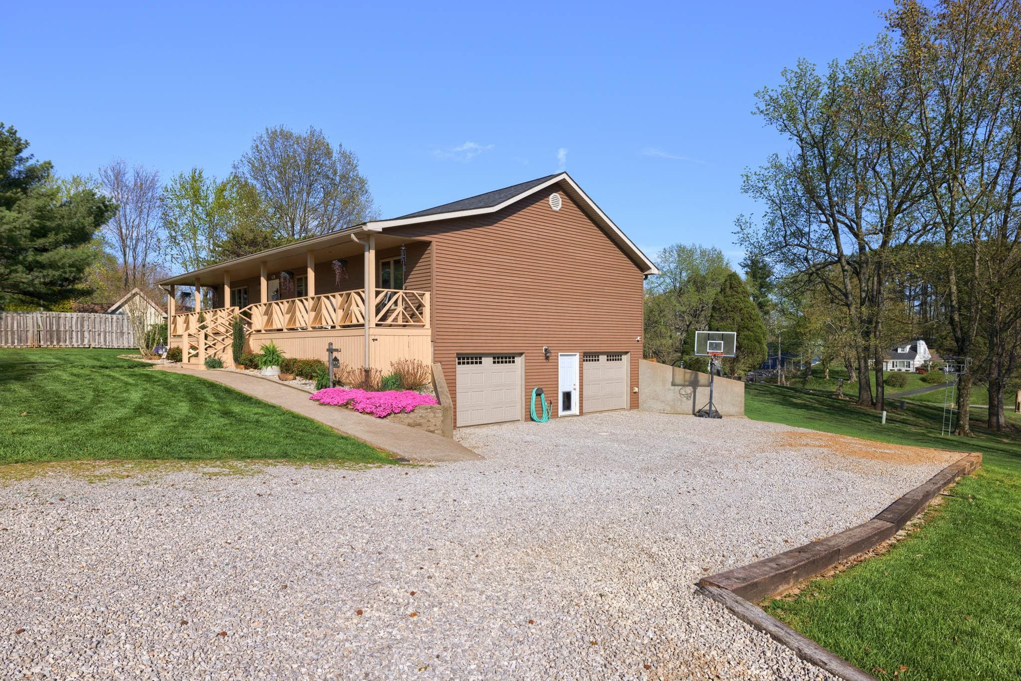 225 John Richard Lane, Hawesville, Kentucky 42348, 3 Bedrooms Bedrooms, ,3 BathroomsBathrooms,Single Family Residence,For Sale,John Richard Lane,91970