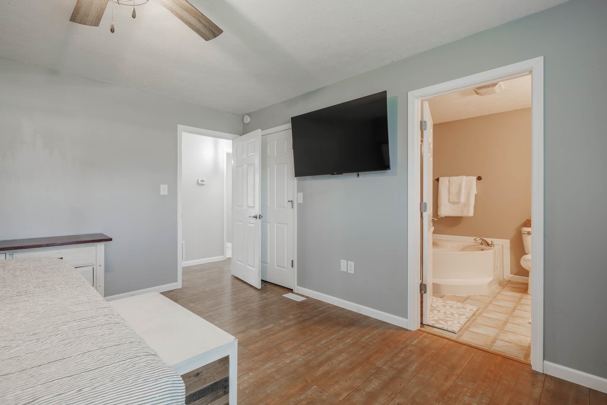 225 John Richard Lane, Hawesville, Kentucky 42348, 3 Bedrooms Bedrooms, ,3 BathroomsBathrooms,Single Family Residence,For Sale,John Richard Lane,91970