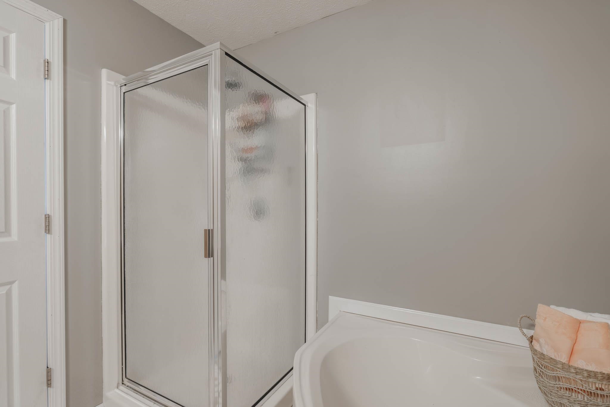 225 John Richard Lane, Hawesville, Kentucky 42348, 3 Bedrooms Bedrooms, ,3 BathroomsBathrooms,Single Family Residence,For Sale,John Richard Lane,91970