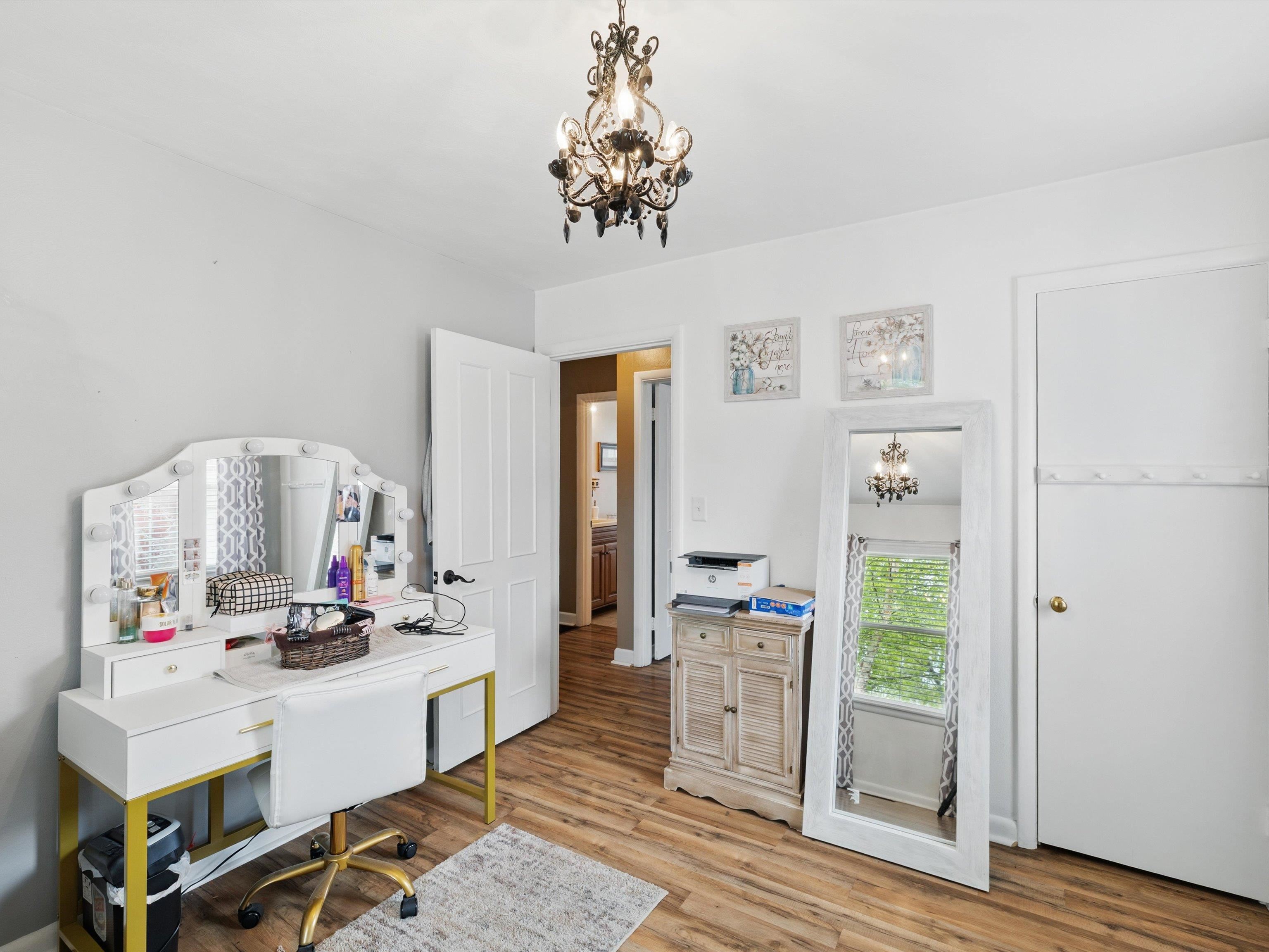 1138 Avondale Road, Owensboro, Kentucky 42303, 4 Bedrooms Bedrooms, ,1 BathroomBathrooms,Single Family Residence,For Sale,Avondale Road,91973