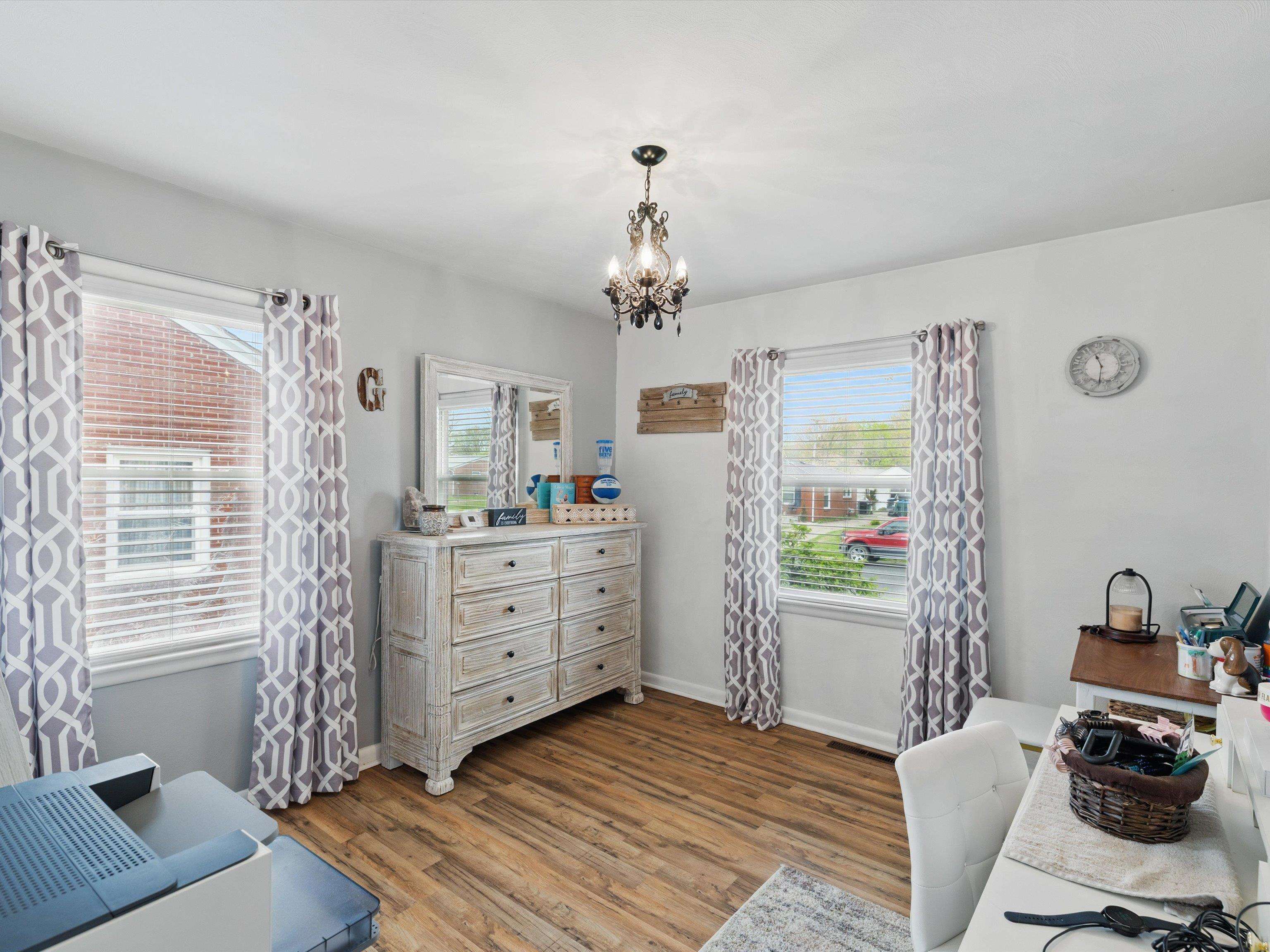 1138 Avondale Road, Owensboro, Kentucky 42303, 4 Bedrooms Bedrooms, ,1 BathroomBathrooms,Single Family Residence,For Sale,Avondale Road,91973