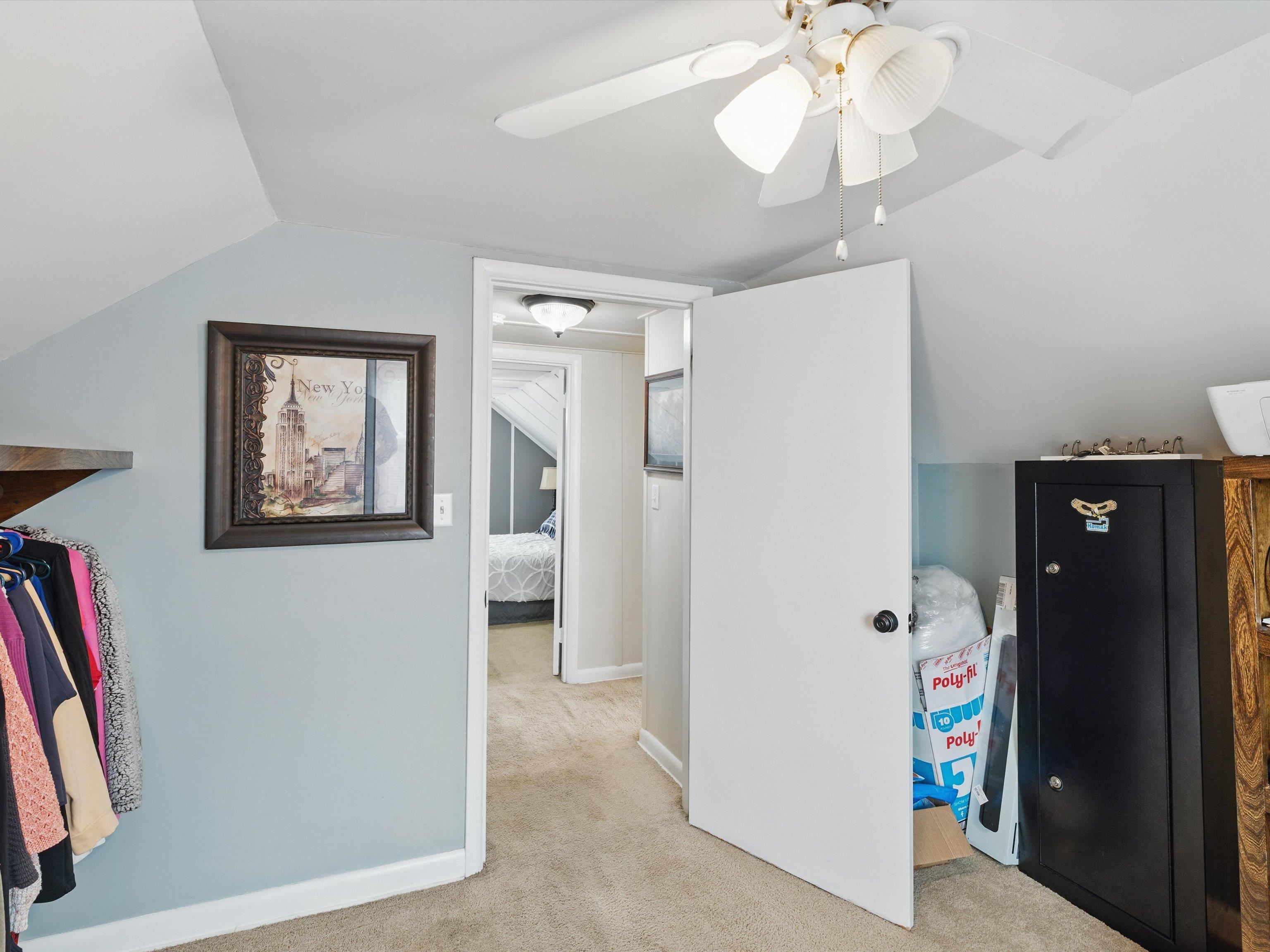1138 Avondale Road, Owensboro, Kentucky 42303, 4 Bedrooms Bedrooms, ,1 BathroomBathrooms,Single Family Residence,For Sale,Avondale Road,91973