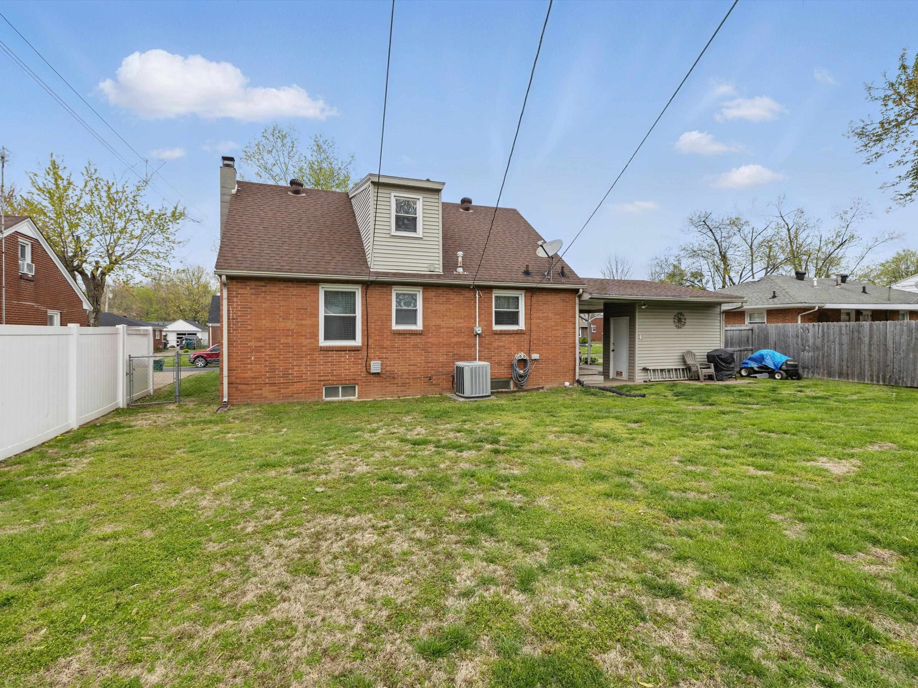 1138 Avondale Road, Owensboro, Kentucky 42303, 4 Bedrooms Bedrooms, ,1 BathroomBathrooms,Single Family Residence,For Sale,Avondale Road,91973