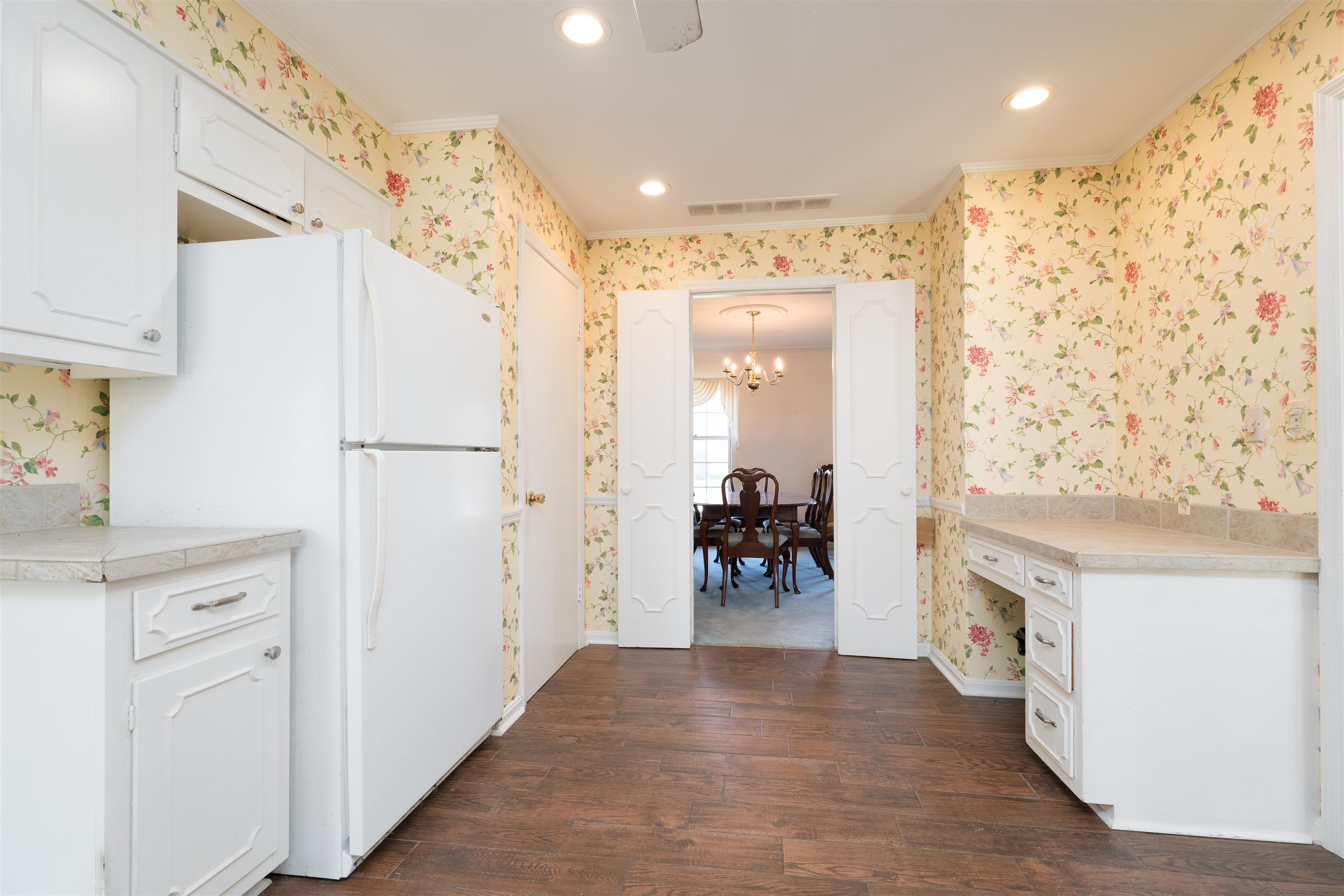 1516 Avon Place, Owensboro, Kentucky 42301, 3 Bedrooms Bedrooms, ,2 BathroomsBathrooms,Single Family Residence,For Sale,Avon Place,91978